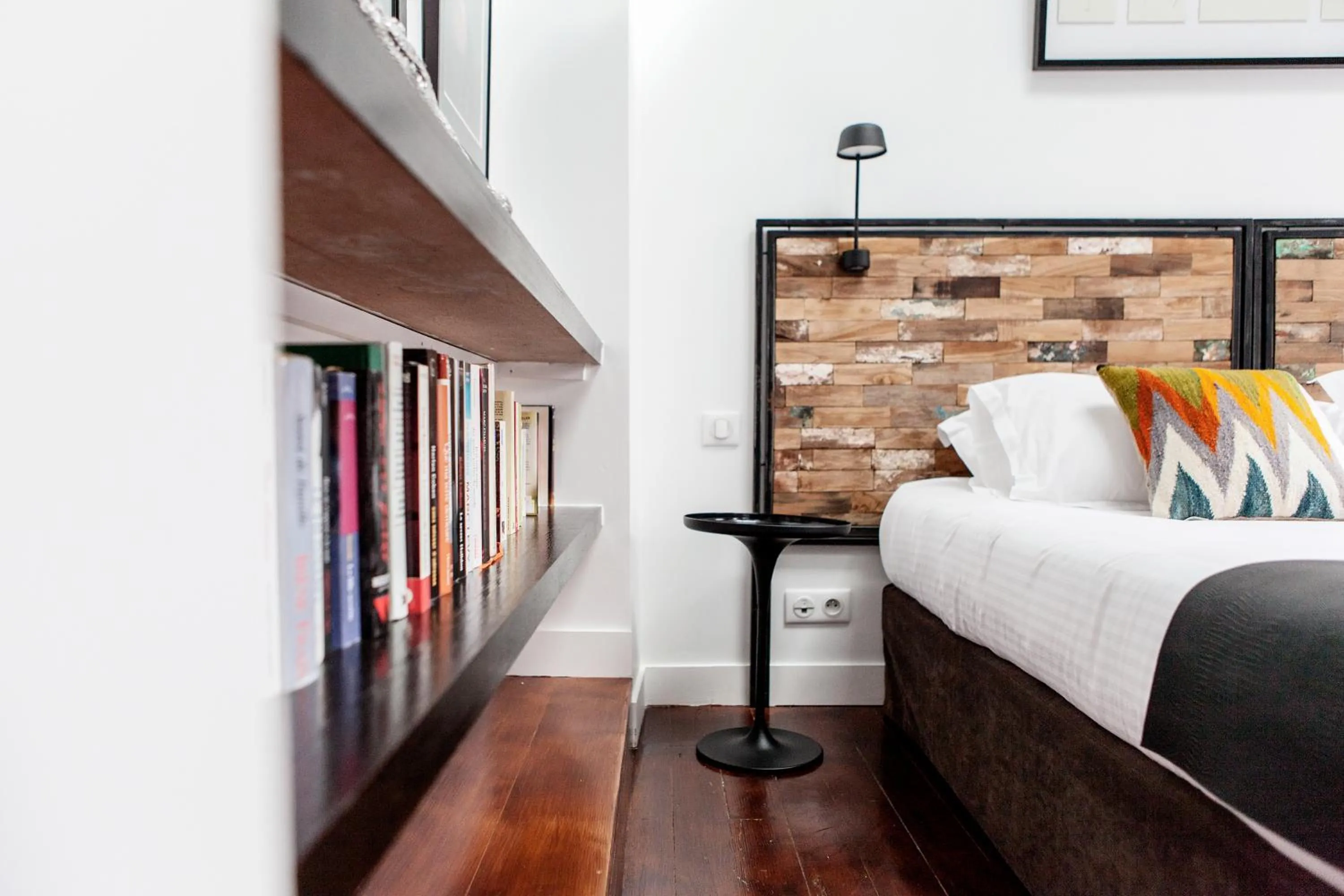 Bed in Une Chambre Chez Dupont