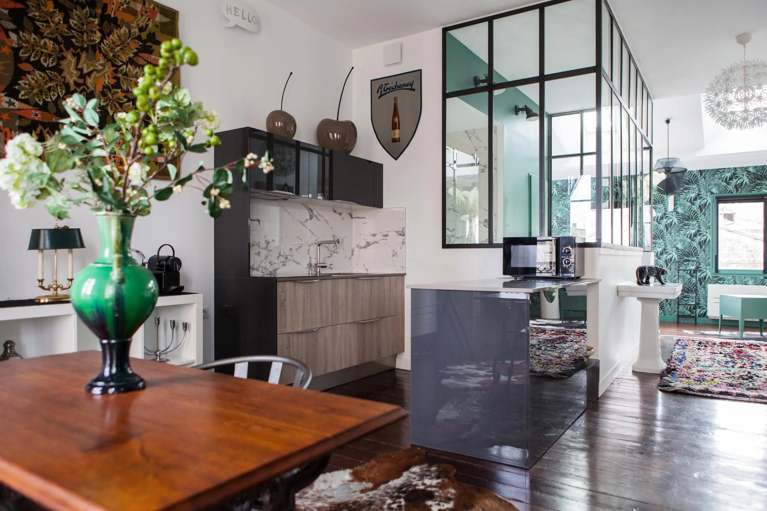 Kitchen or kitchenette in Une Chambre Chez Dupont