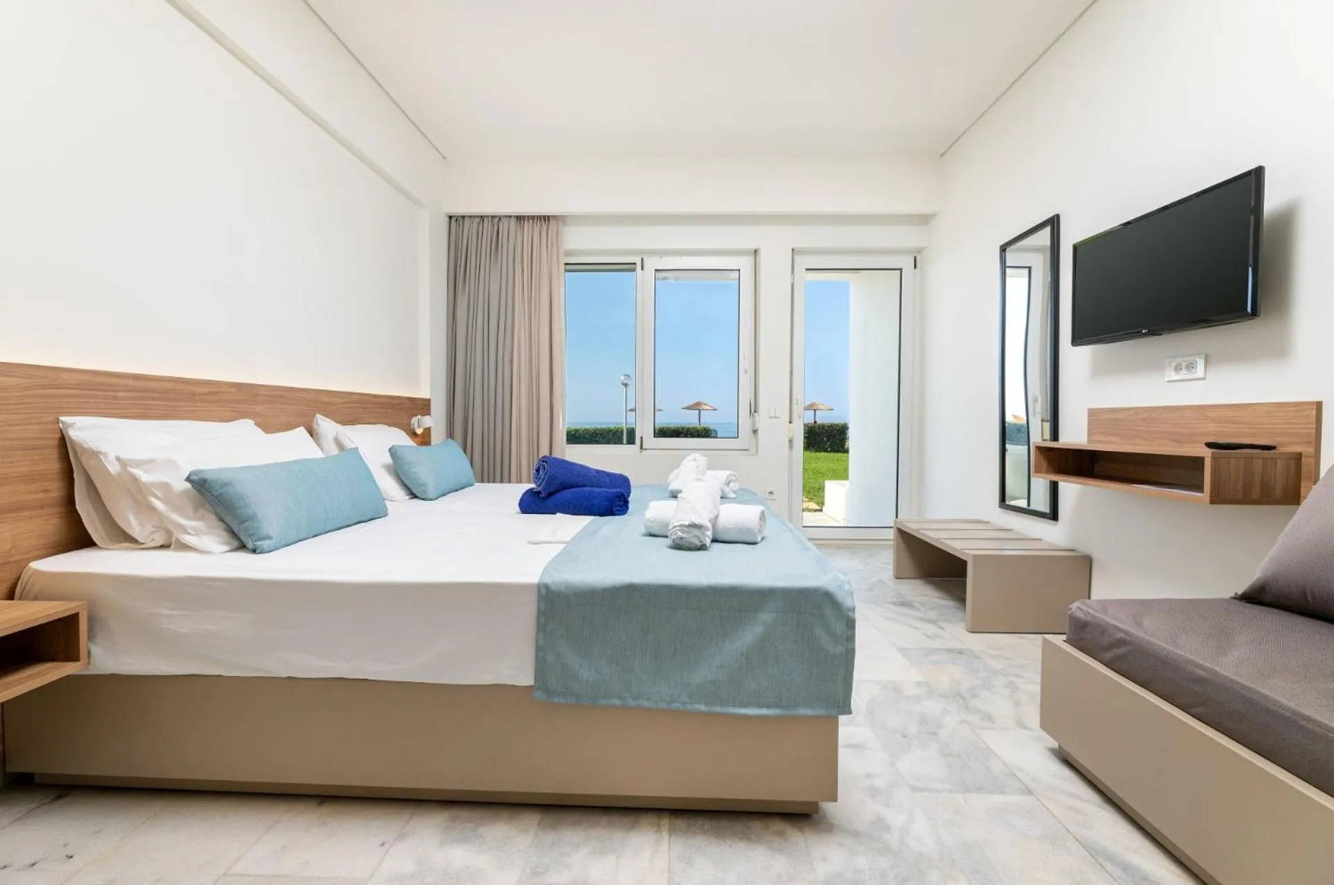Bedroom, Bed in Kostakis Beach