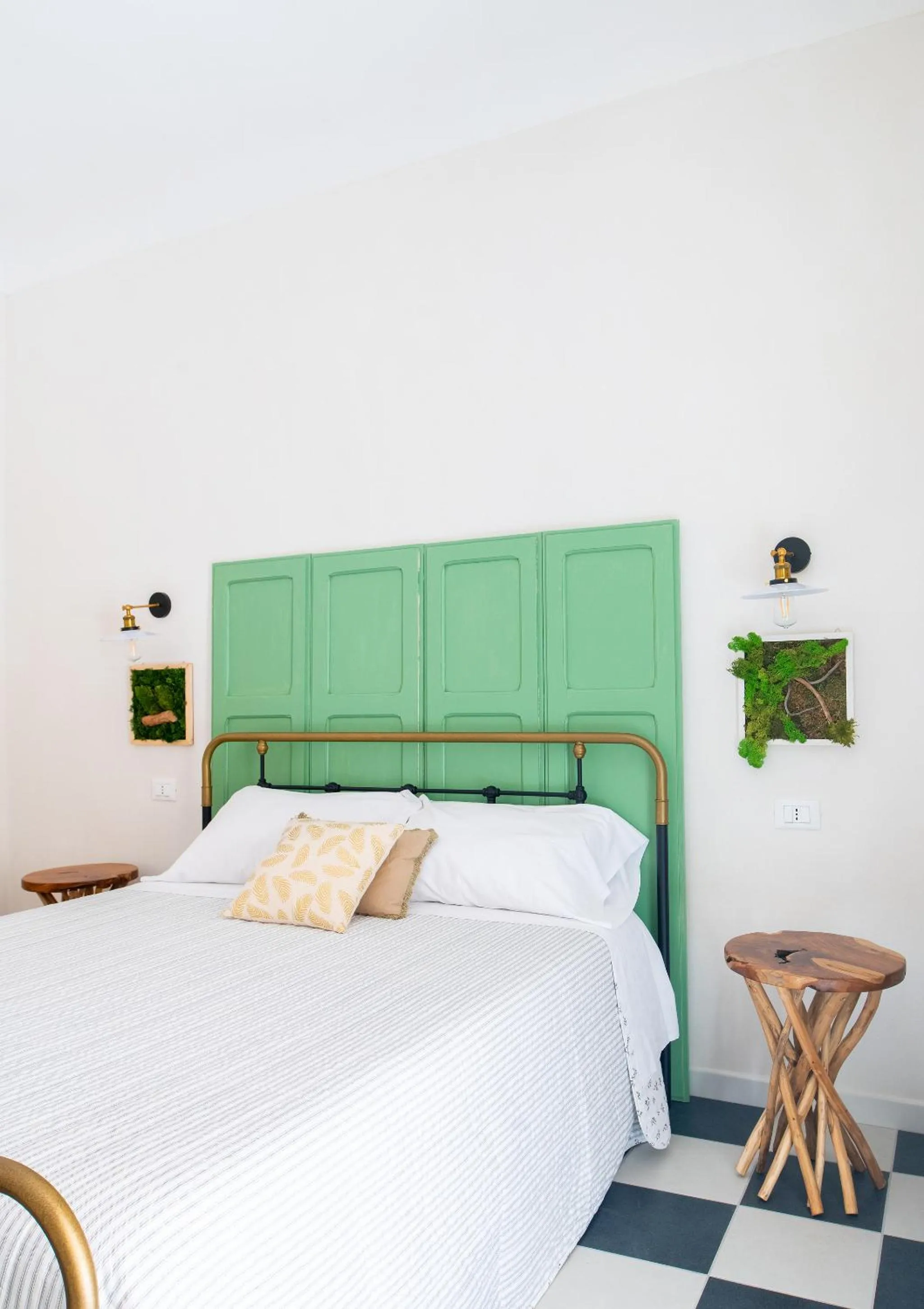 Bedroom, Bed in A Calata