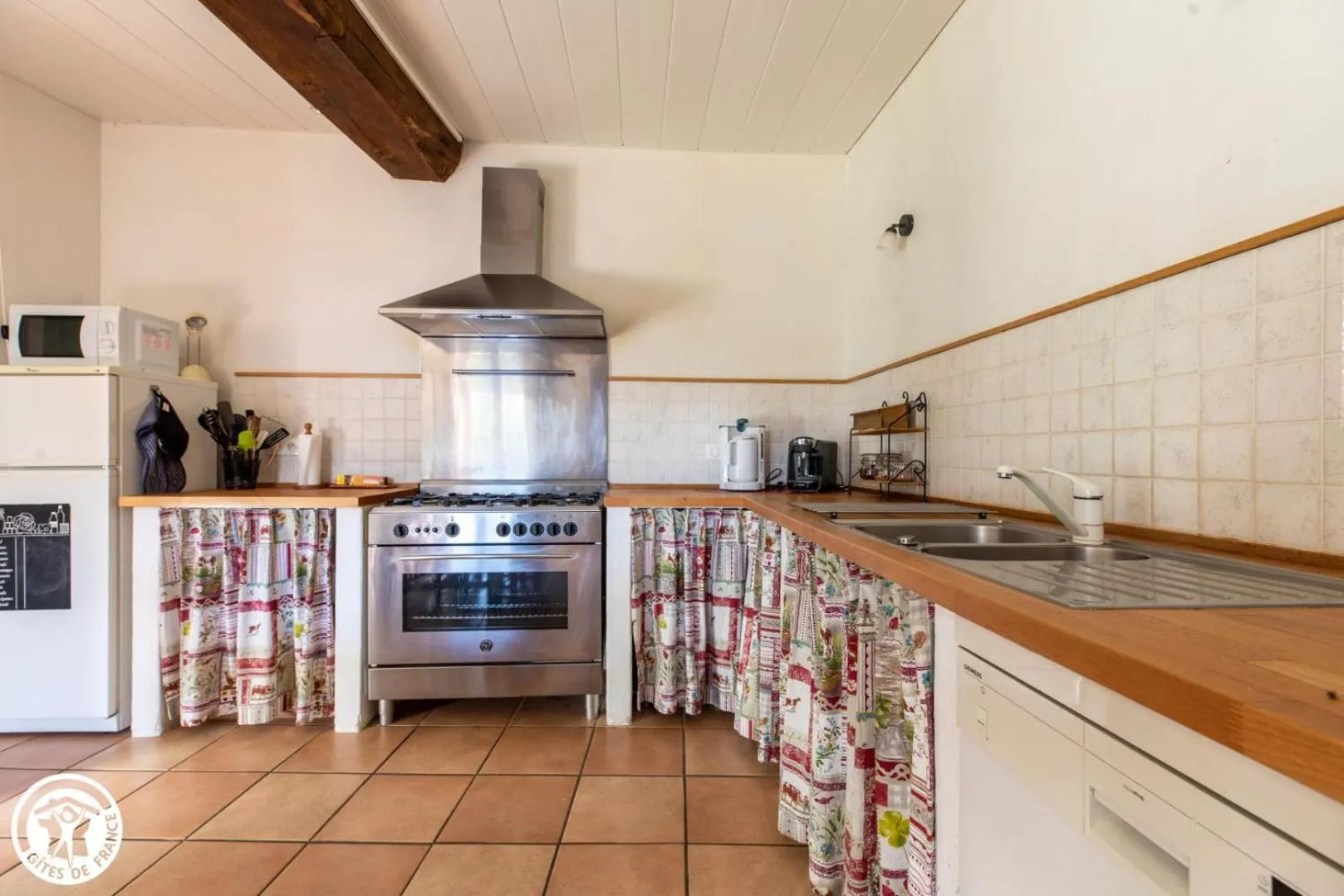 kitchen in Aux 2 Puys - Gîte "Le Lemptégy"