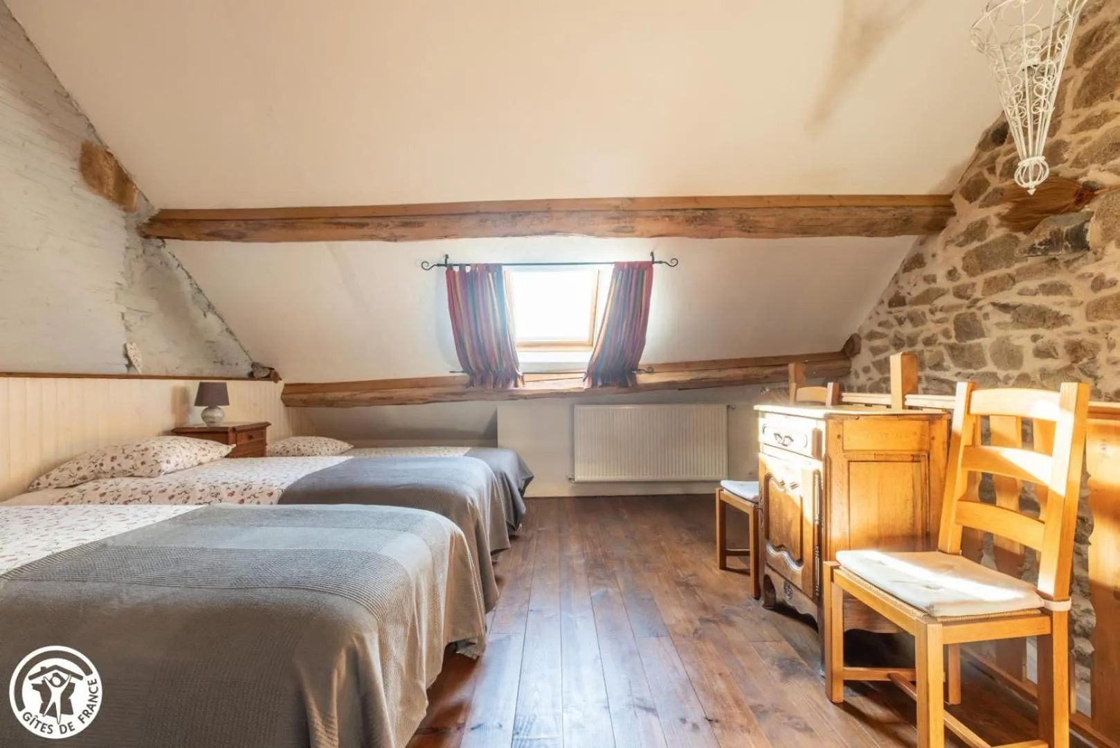 Bed in Aux 2 Puys - Gîte "Le Lemptégy"