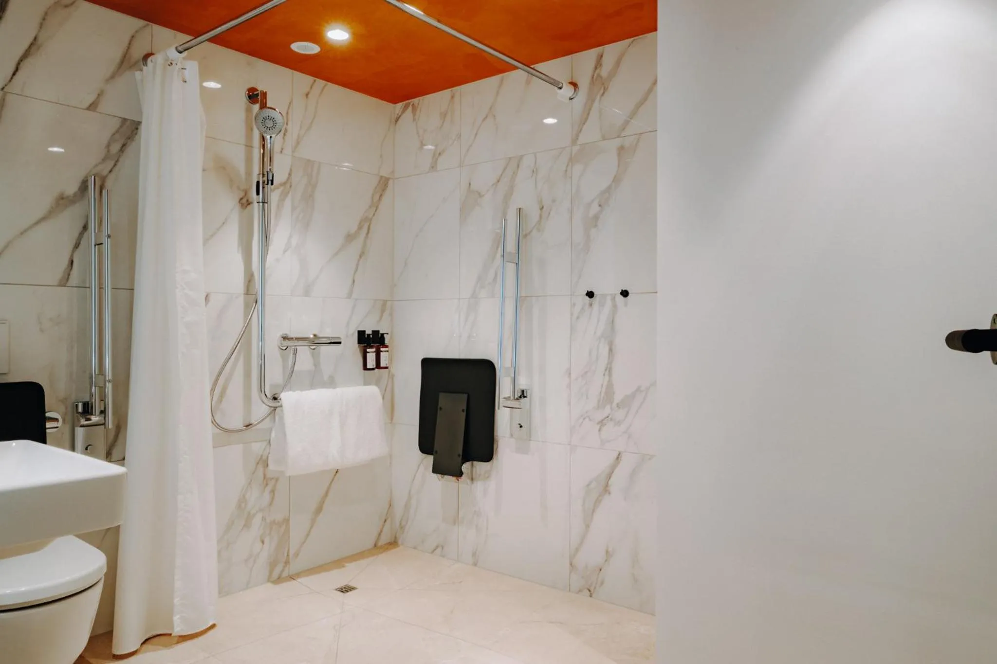 Bathroom in AMERON Luzern Hotel Flora