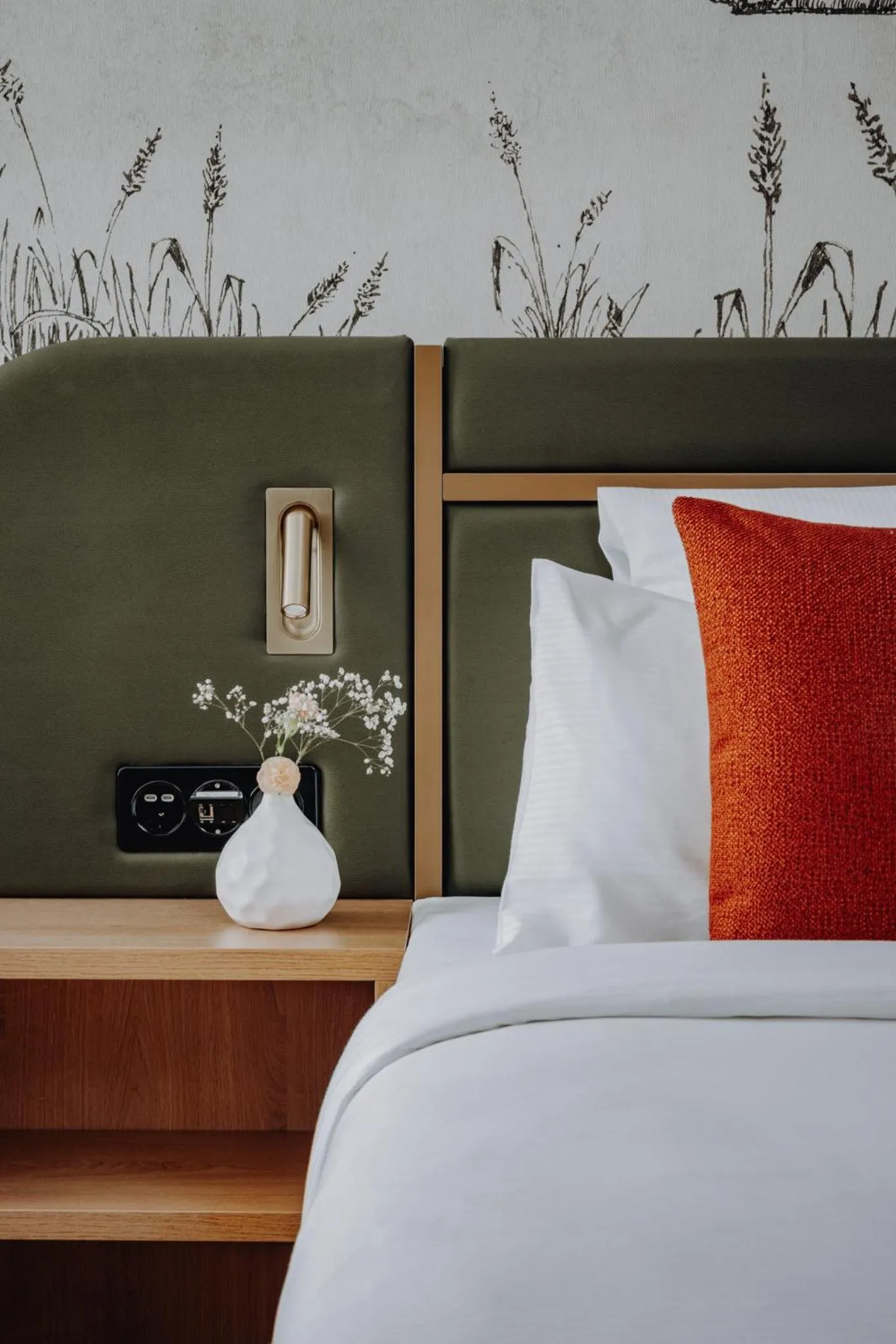 Photo of the whole room, Bed in AMERON Luzern Hotel Flora