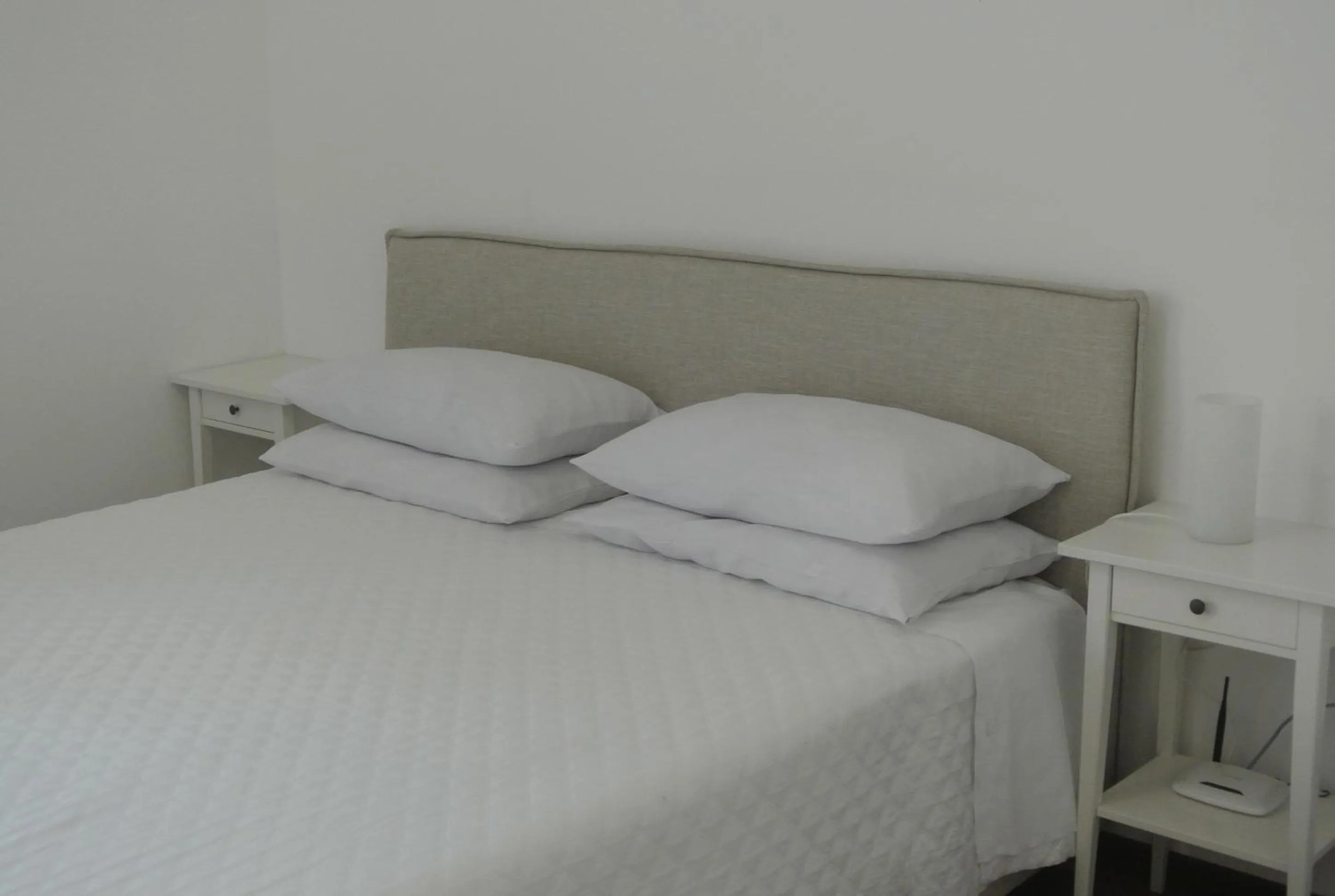 Bedroom, Bed in Villa Carlotta Resort