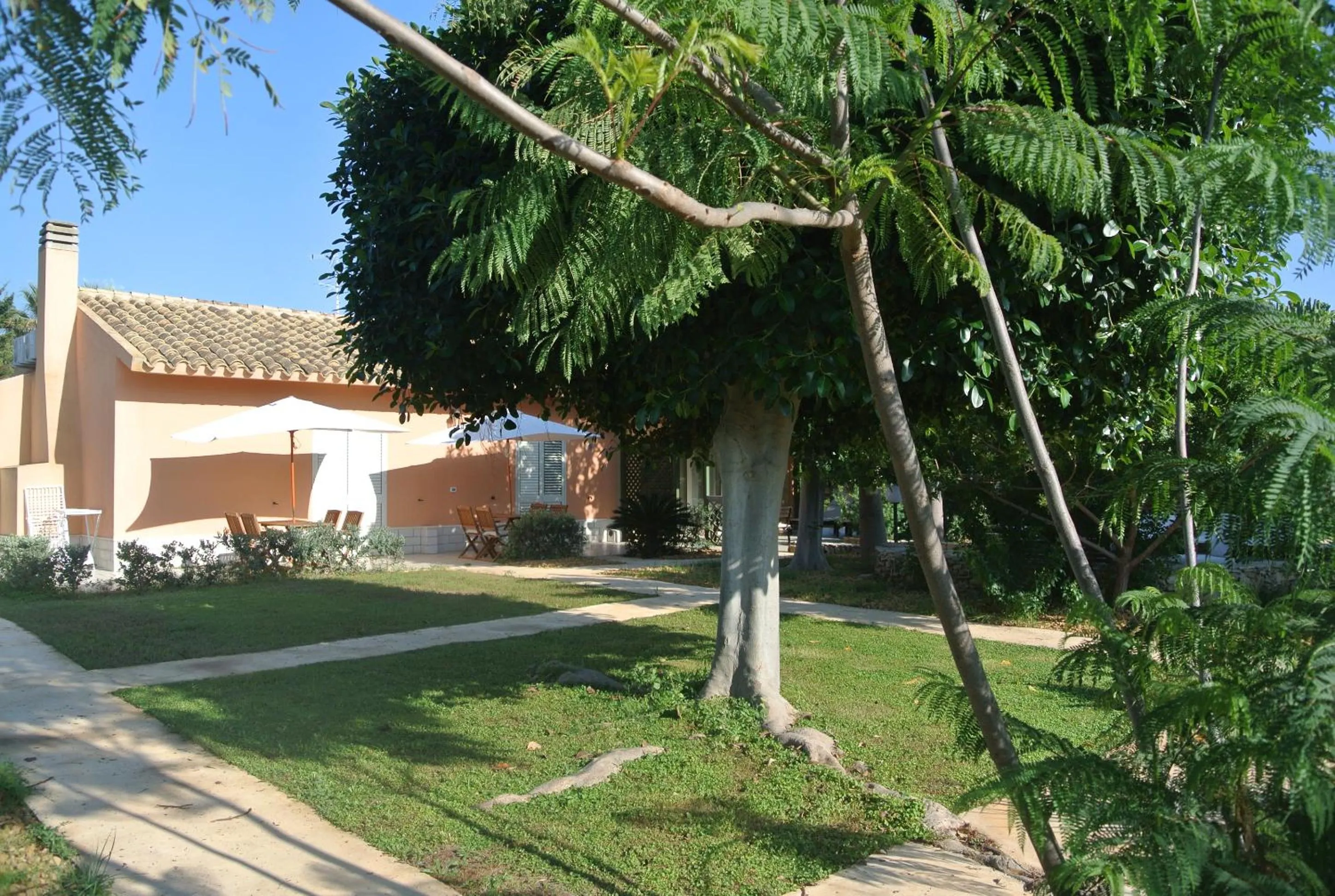 Garden view in Villa Carlotta Resort