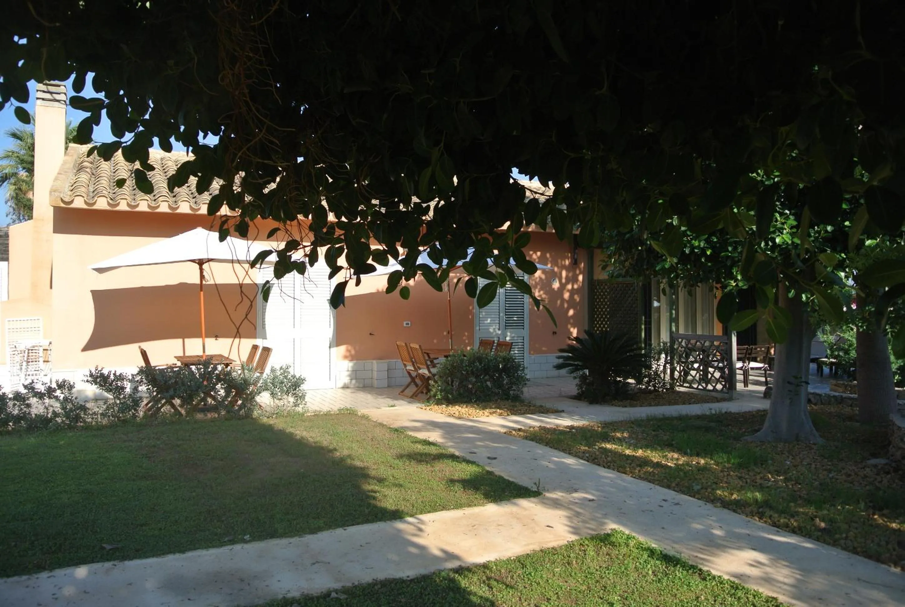 Garden view in Villa Carlotta Resort