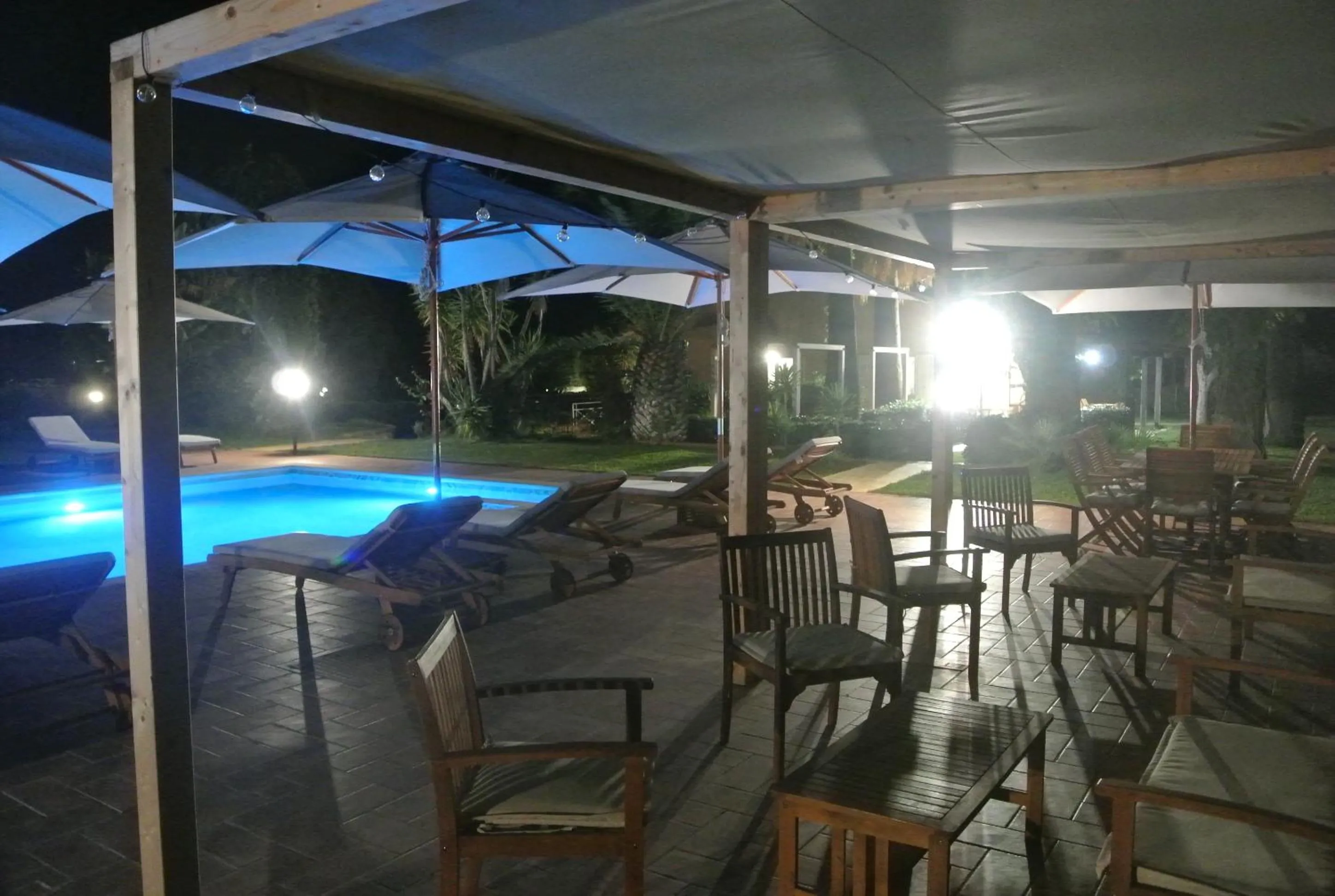 Night in Villa Carlotta Resort