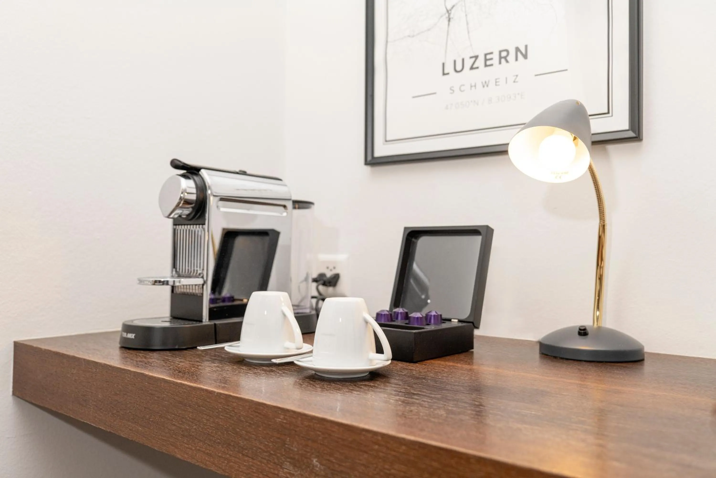Coffee/tea facilities in Boutique Hotel Weisses Kreuz - Adult only Hotel