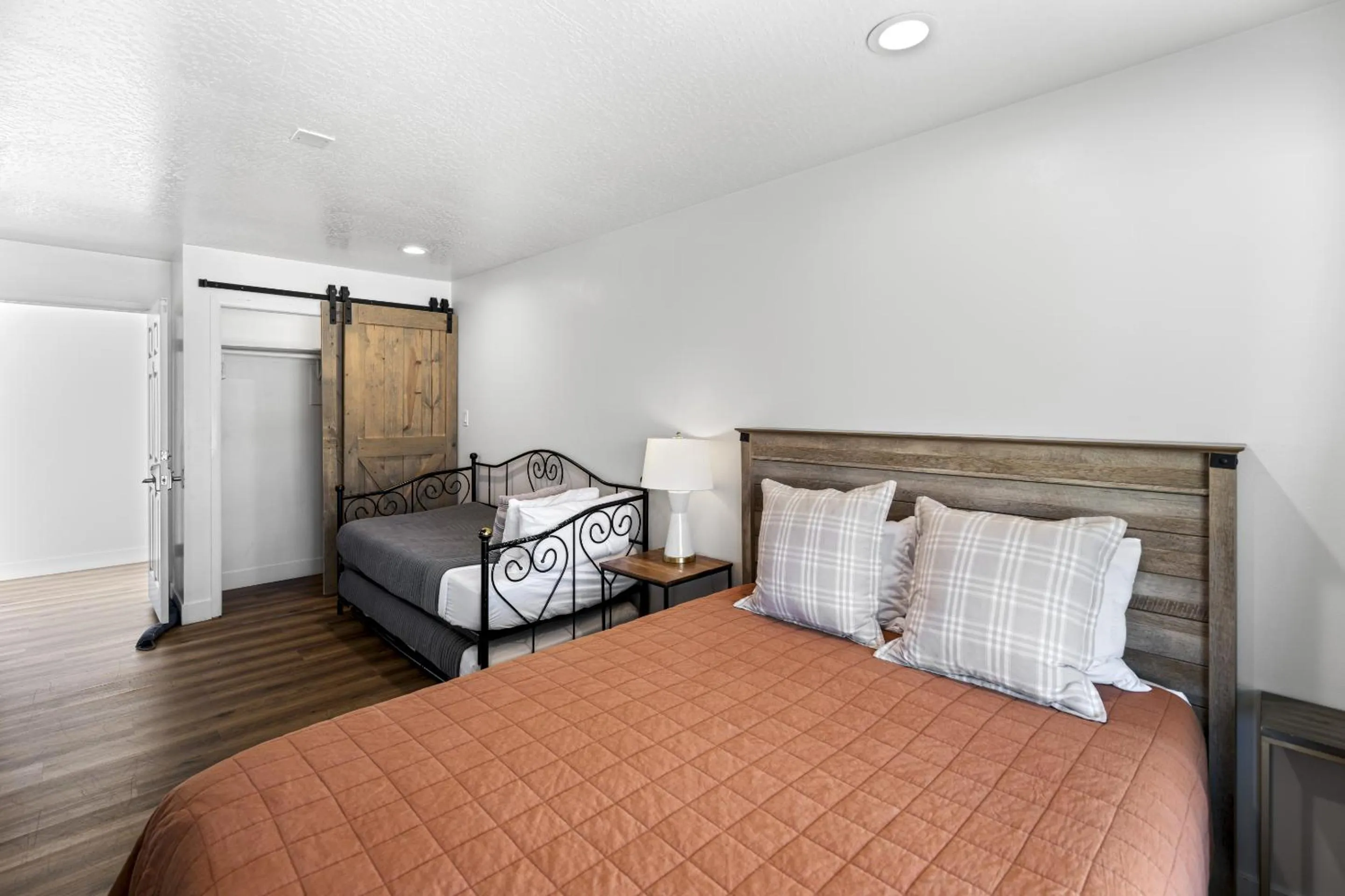 Bedroom, Bed in Happy Trails Bed and Breakfast