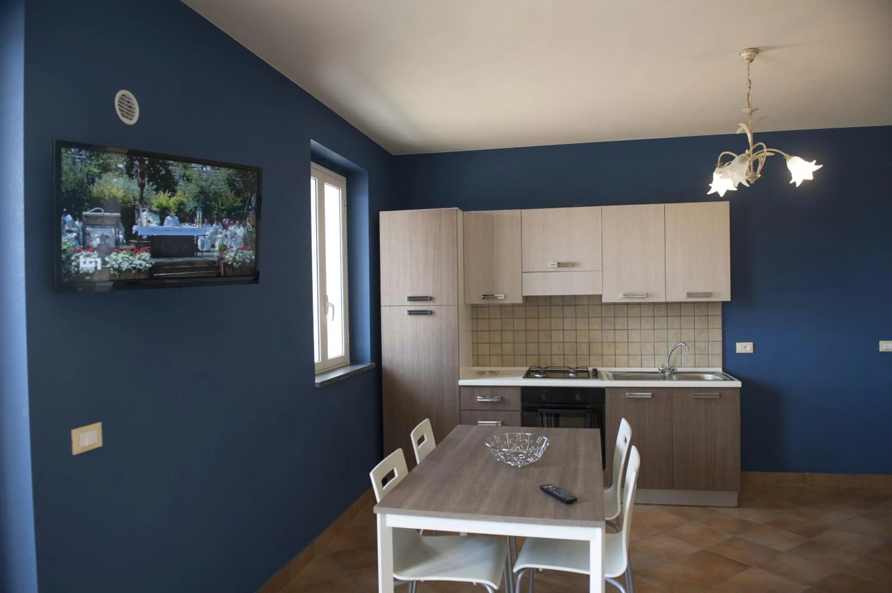 Kitchen or kitchenette in Villa Galati Resort