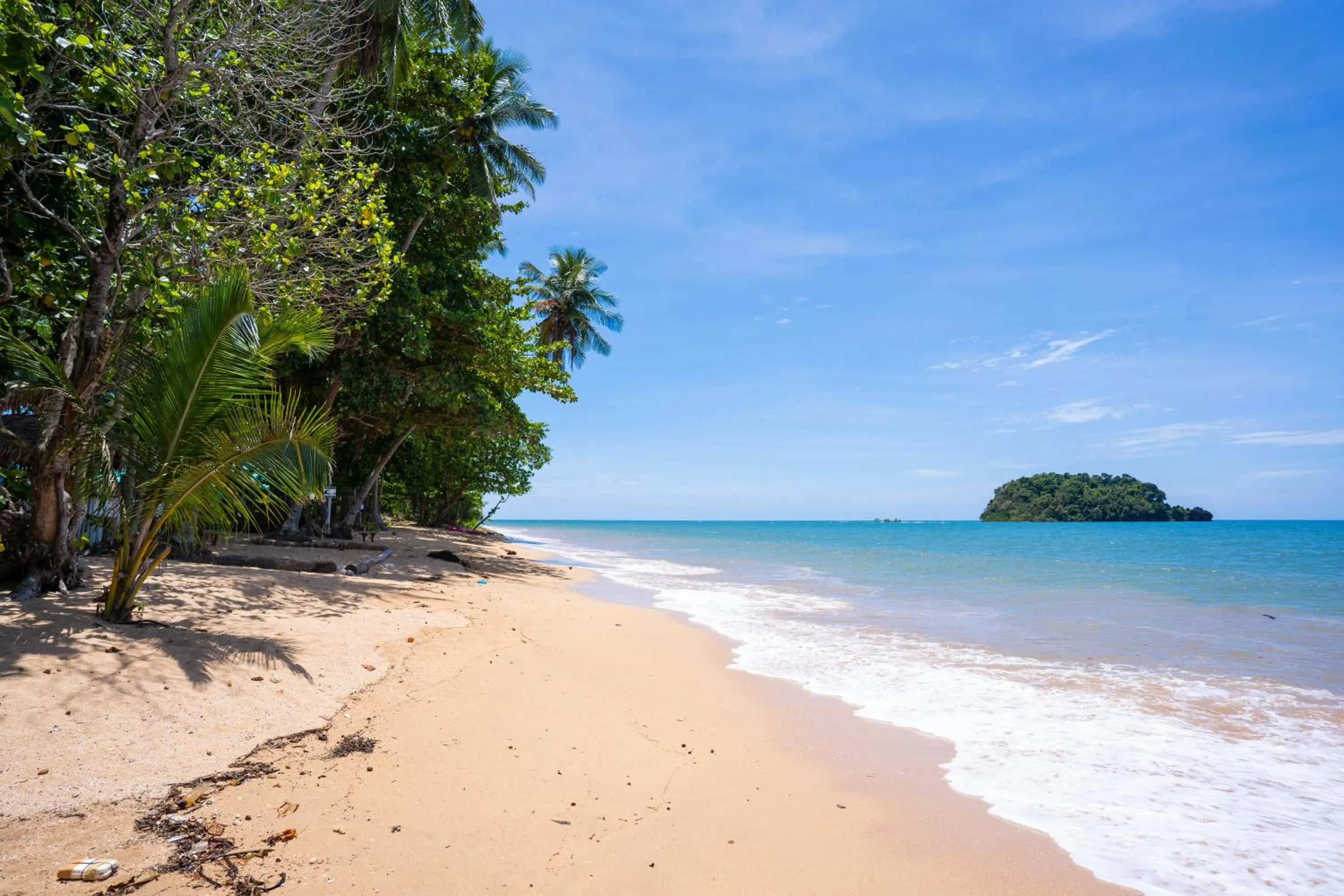 Inner courtyard view in Libong Beach Resort