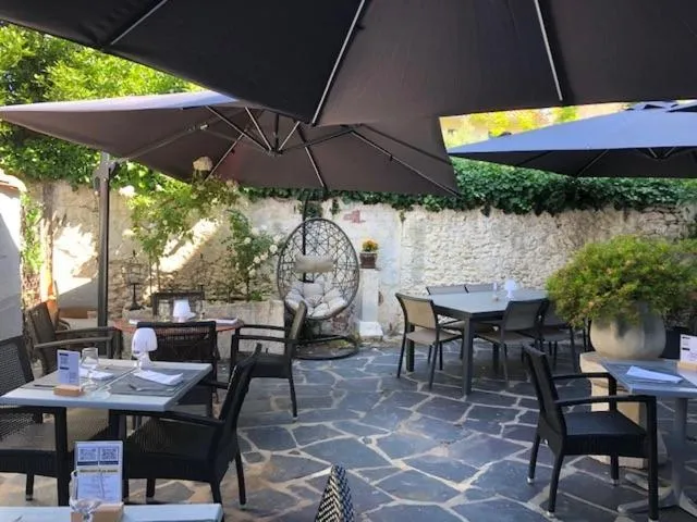 Le Crist'Al, hôtel climatisé, front de mer, proche du centre ville, et solution de restauration