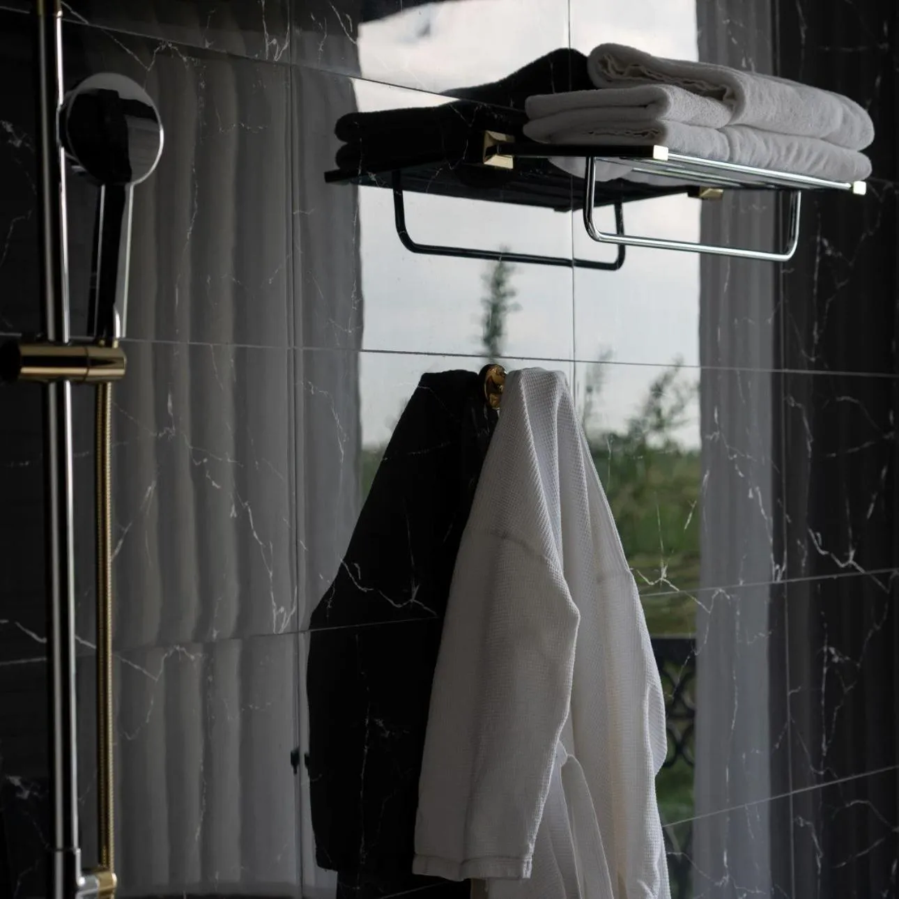 Shower in Lalita Boutique Hotel & Spa Ninh Binh