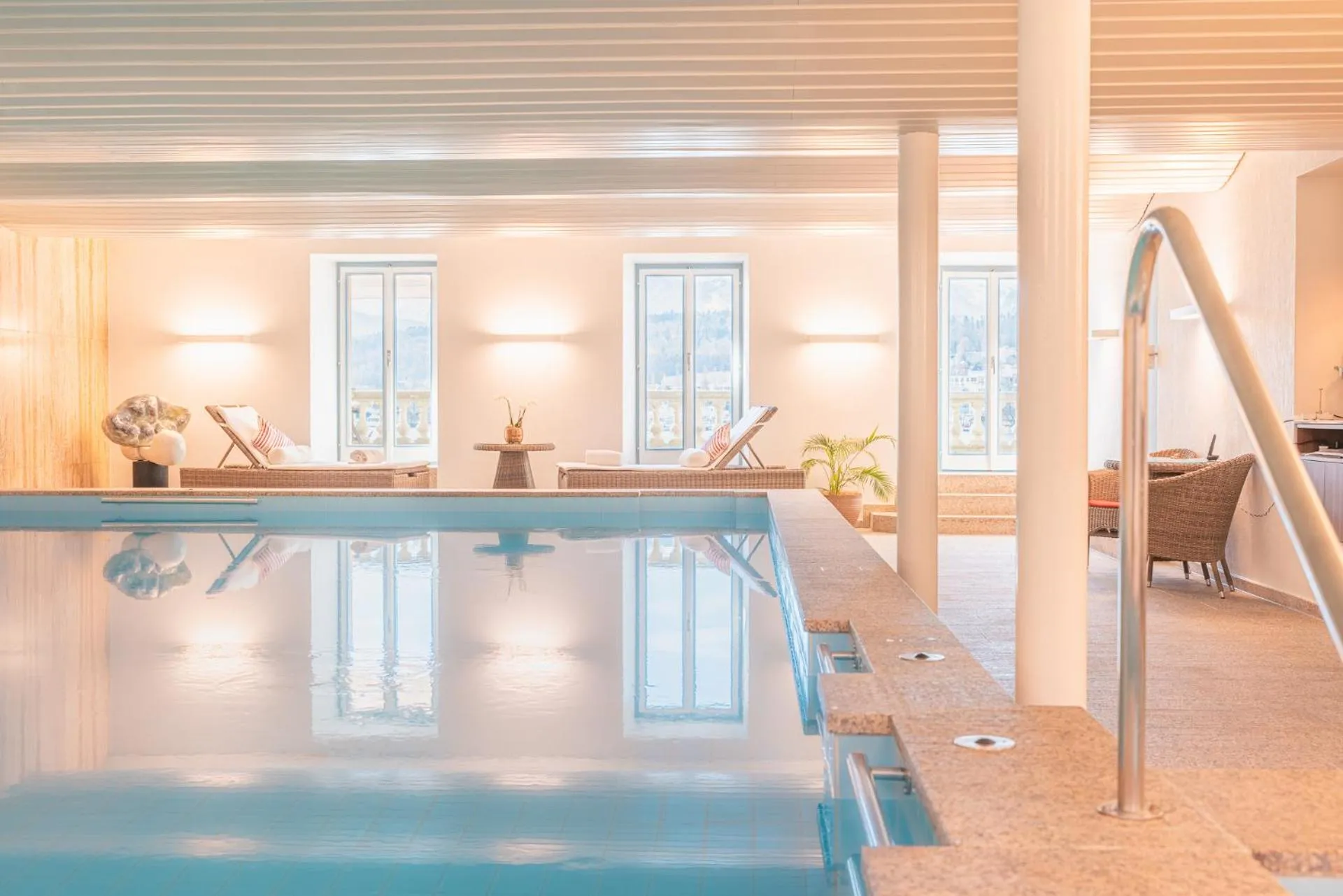 Swimming pool in Grand Hotel National Luzern