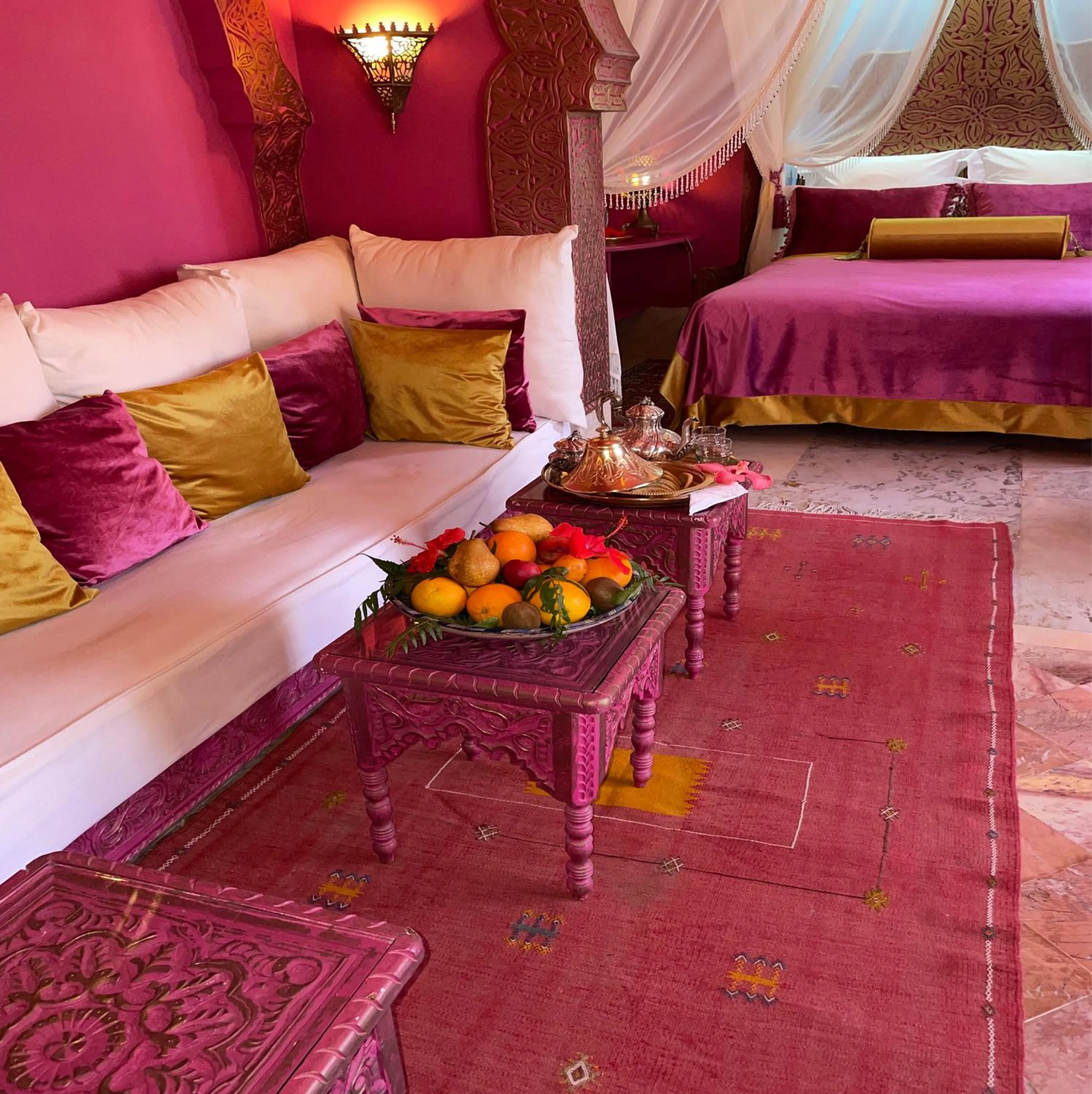 Living room, Bed in Riad Dar El Malaika