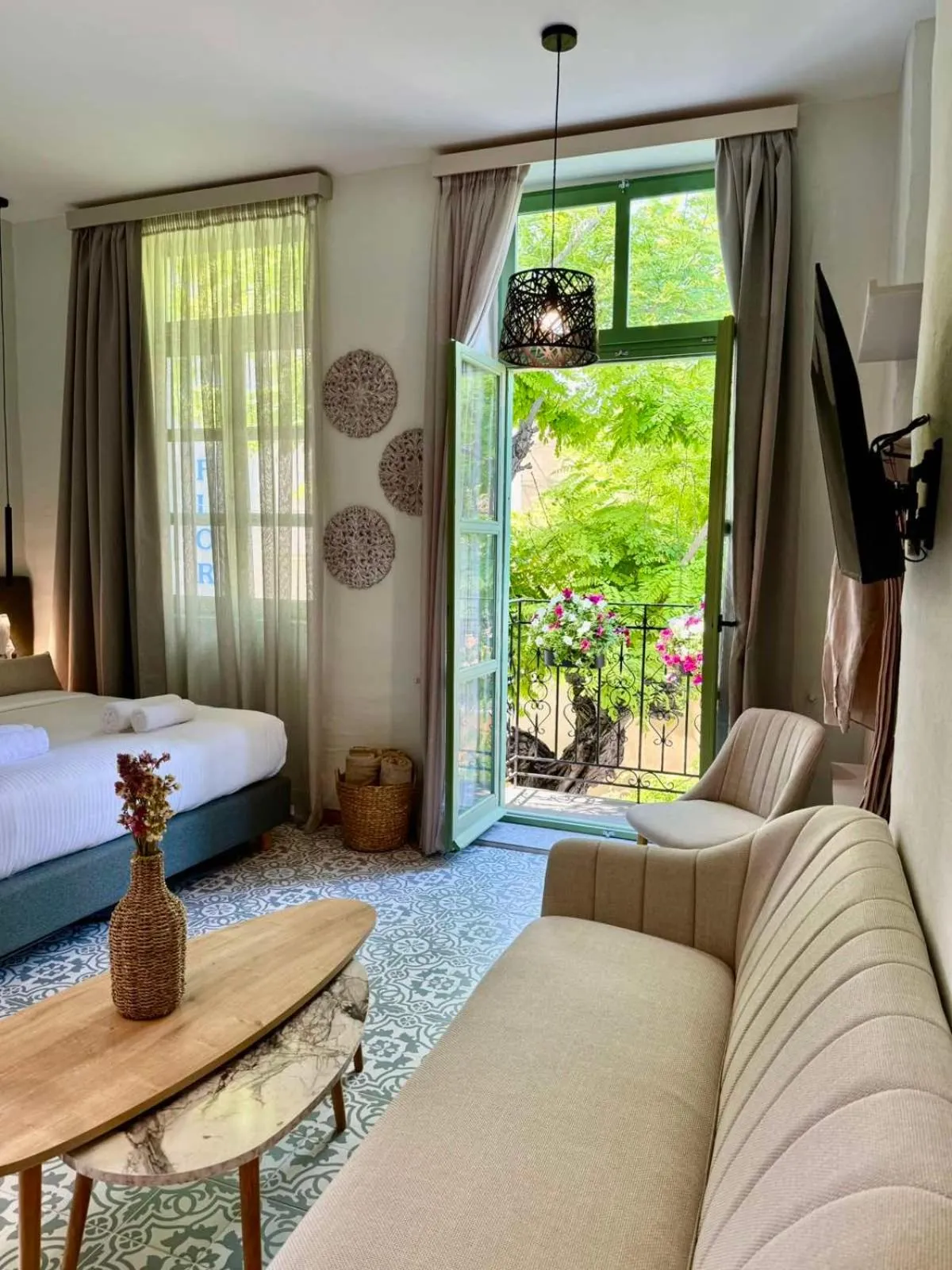 View (from property/room), Bed in Acandia Hotel