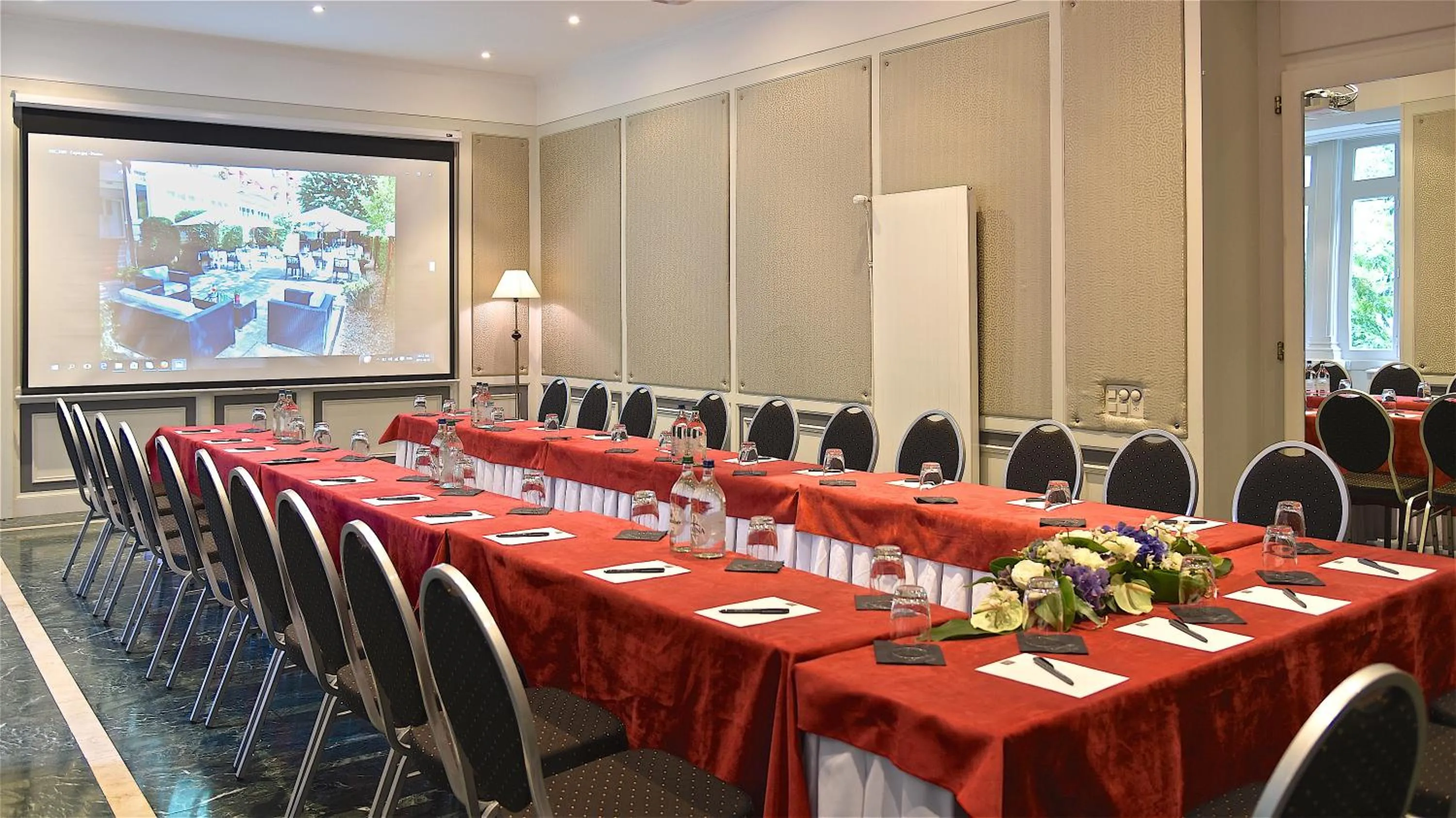 Meeting/conference room in Carlton Lausanne Boutique Hôtel
