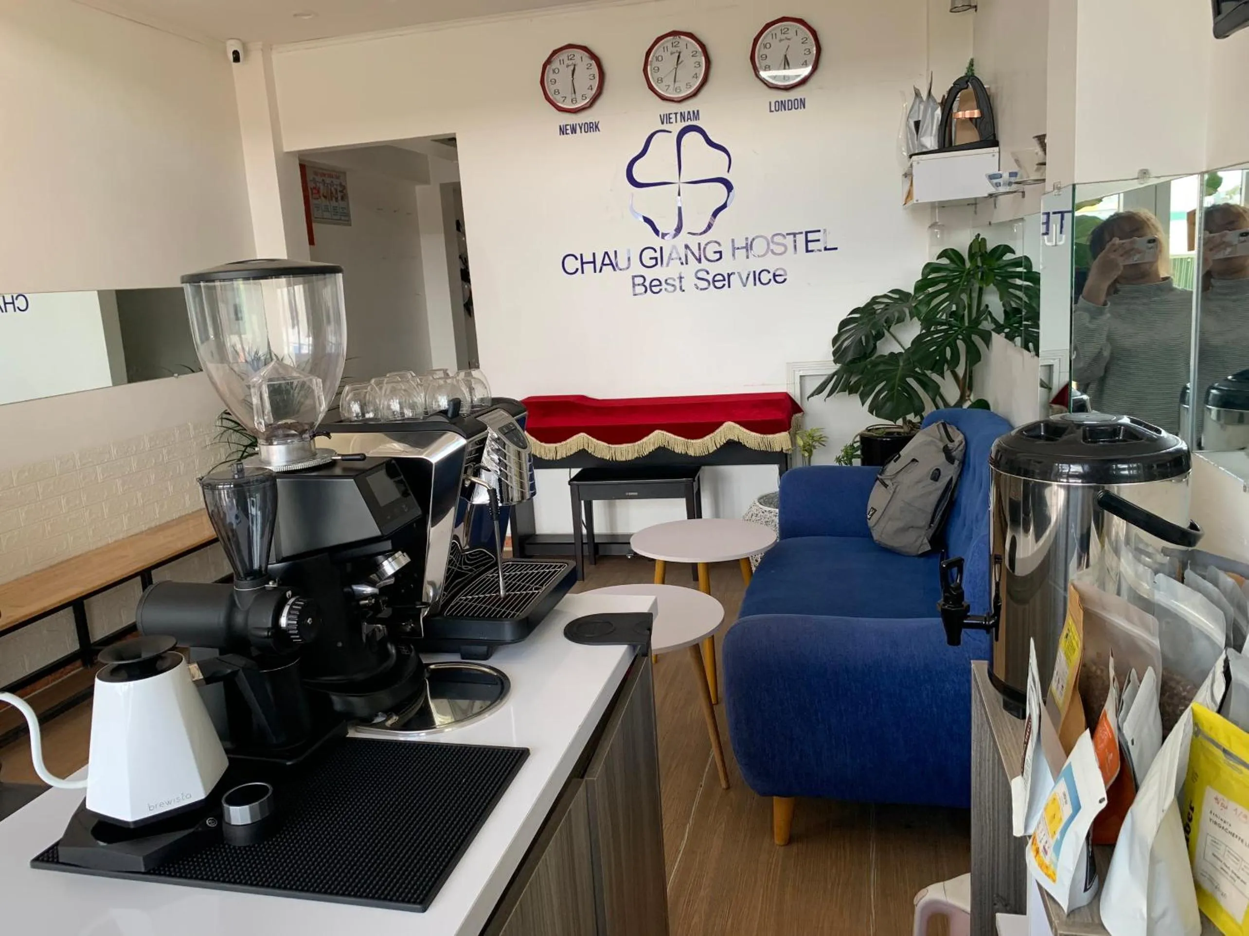 Kitchen or kitchenette in Chau Giang Hotel