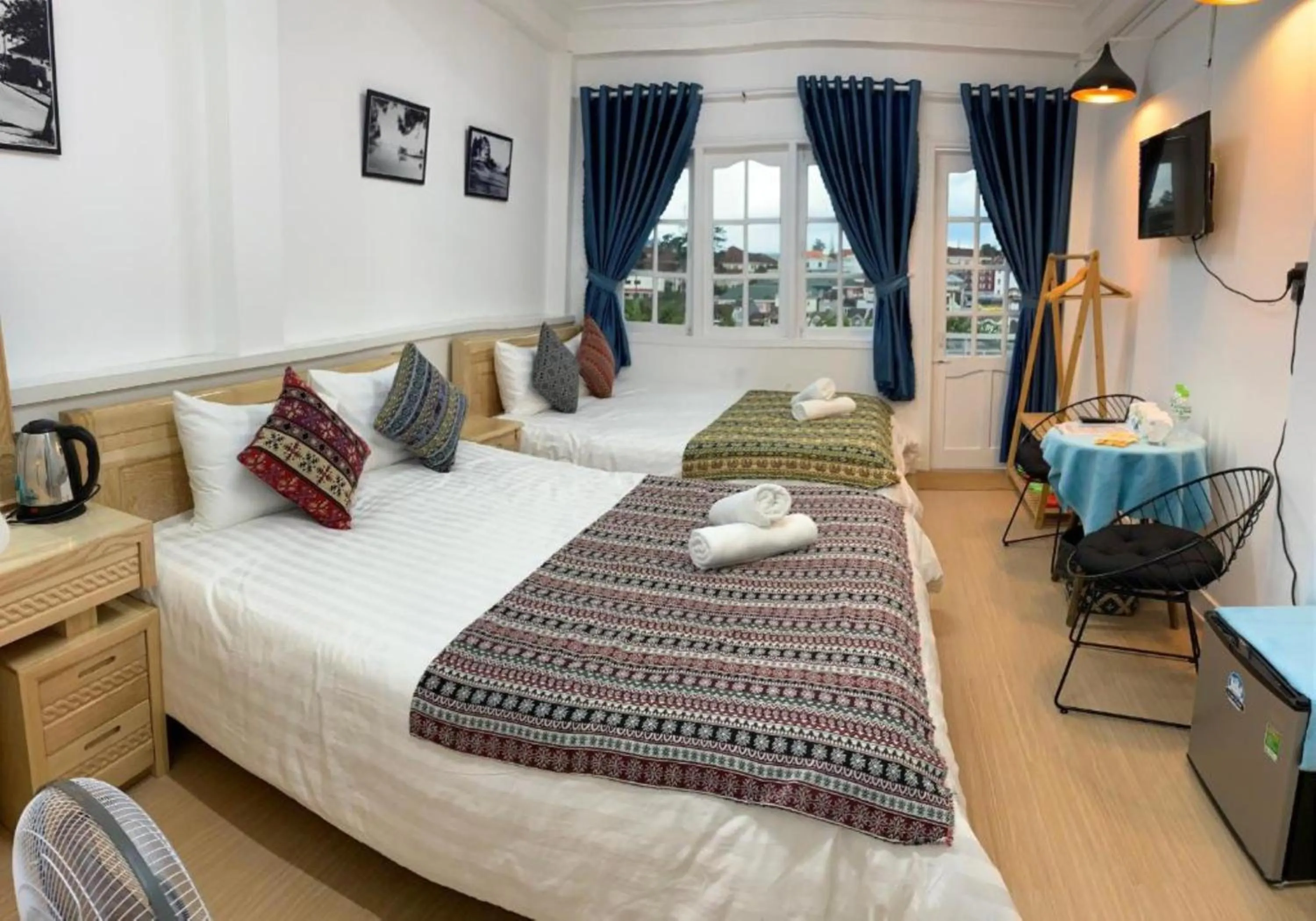 Bedroom, Bed in Chau Giang Hotel