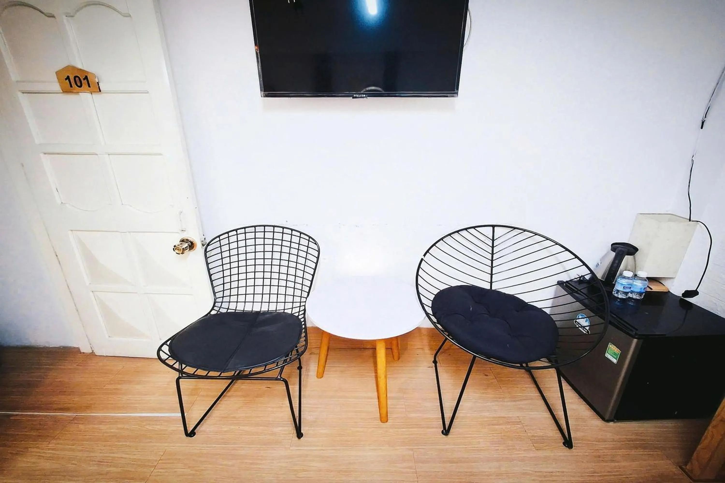 Dining area in Chau Giang Hotel