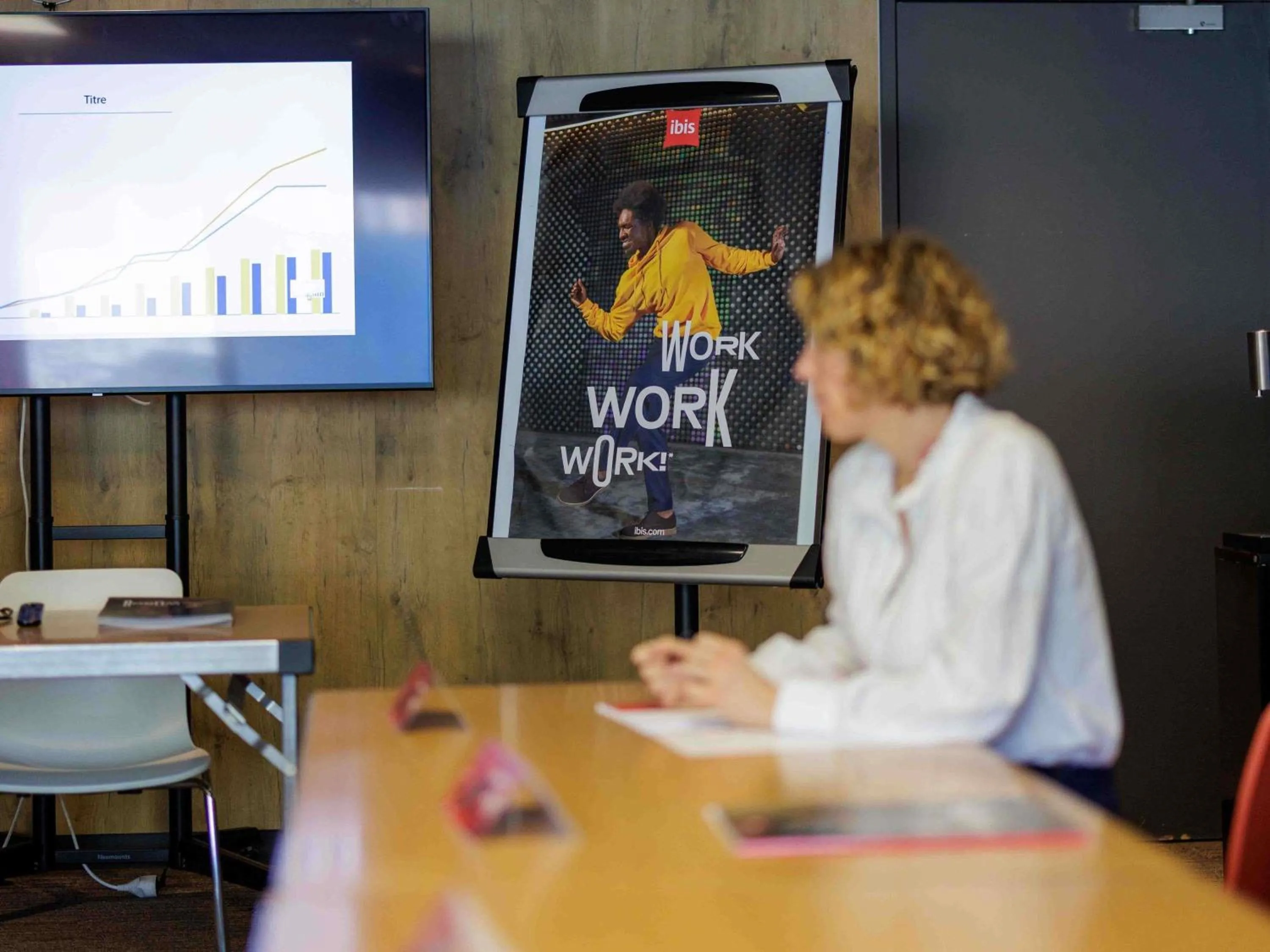 Meeting/conference room in ibis Toulon La Valette
