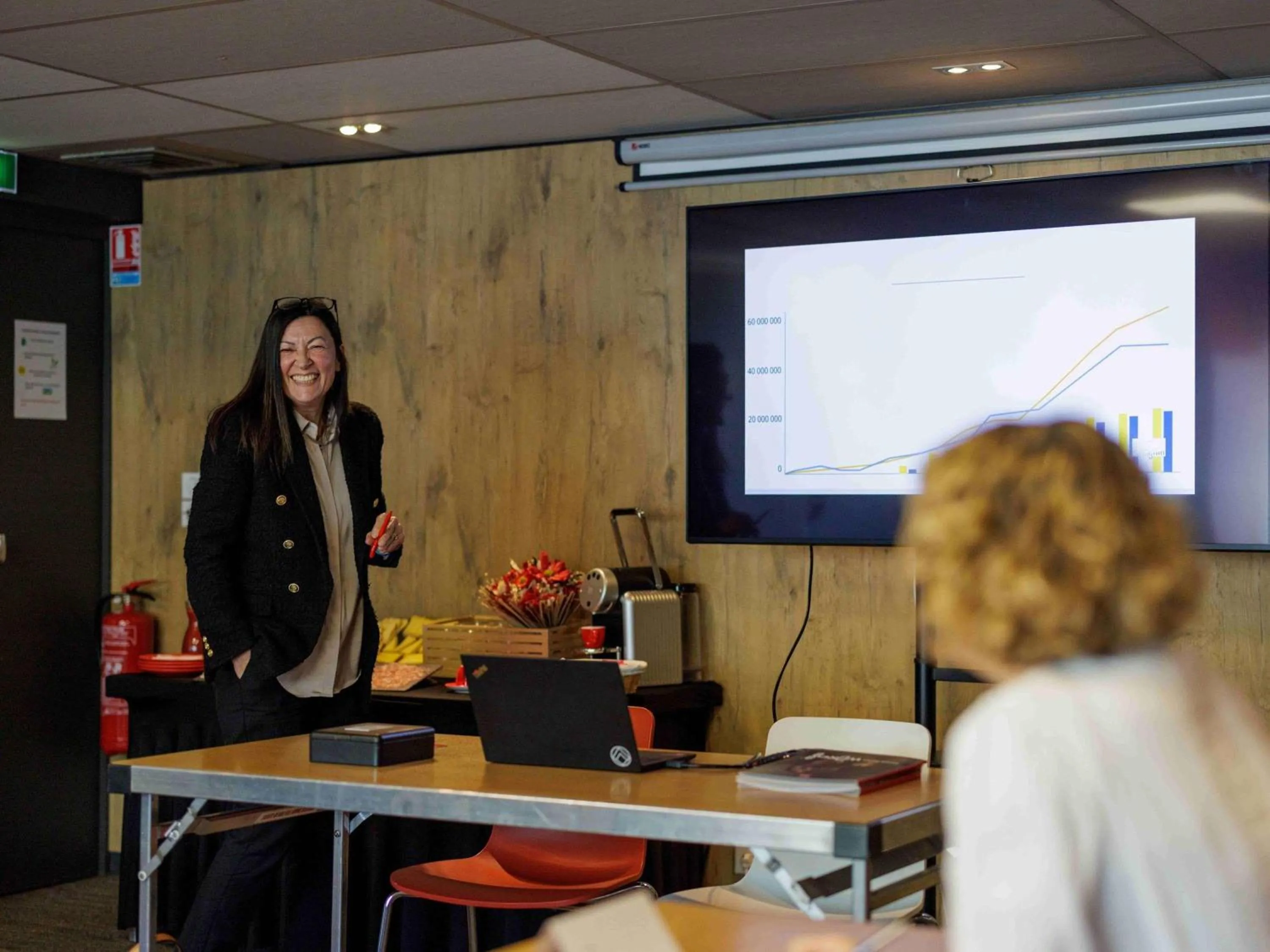Meeting/conference room in ibis Toulon La Valette