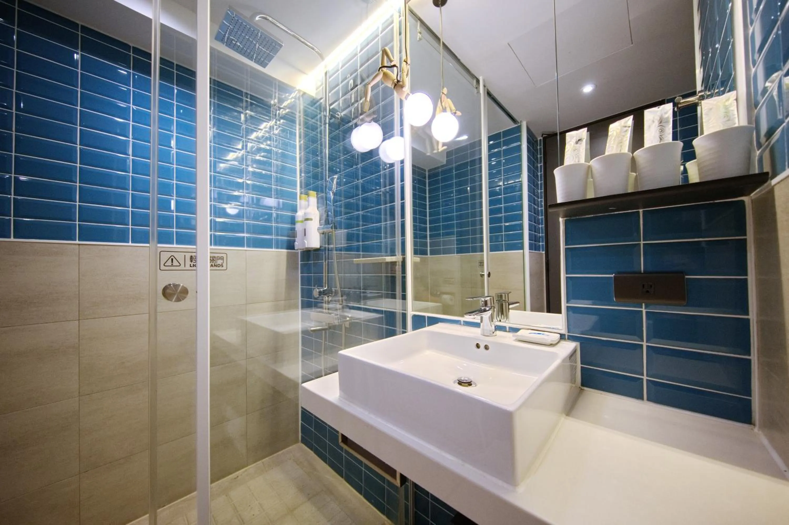 Bathroom in OLAH Poshtel - Hualien Zhongfu