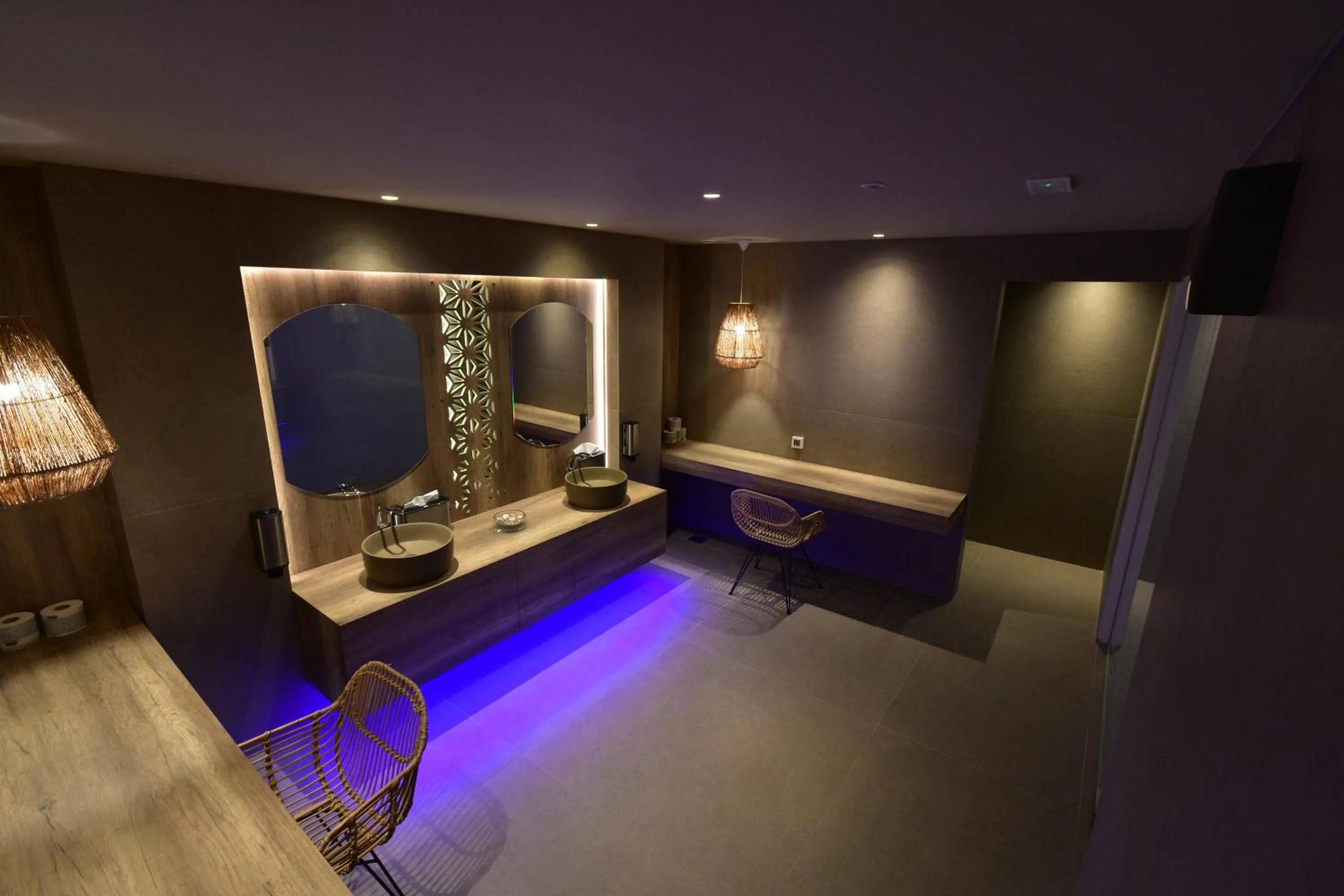 Public Bath in Geraniotis Hotel and Resort