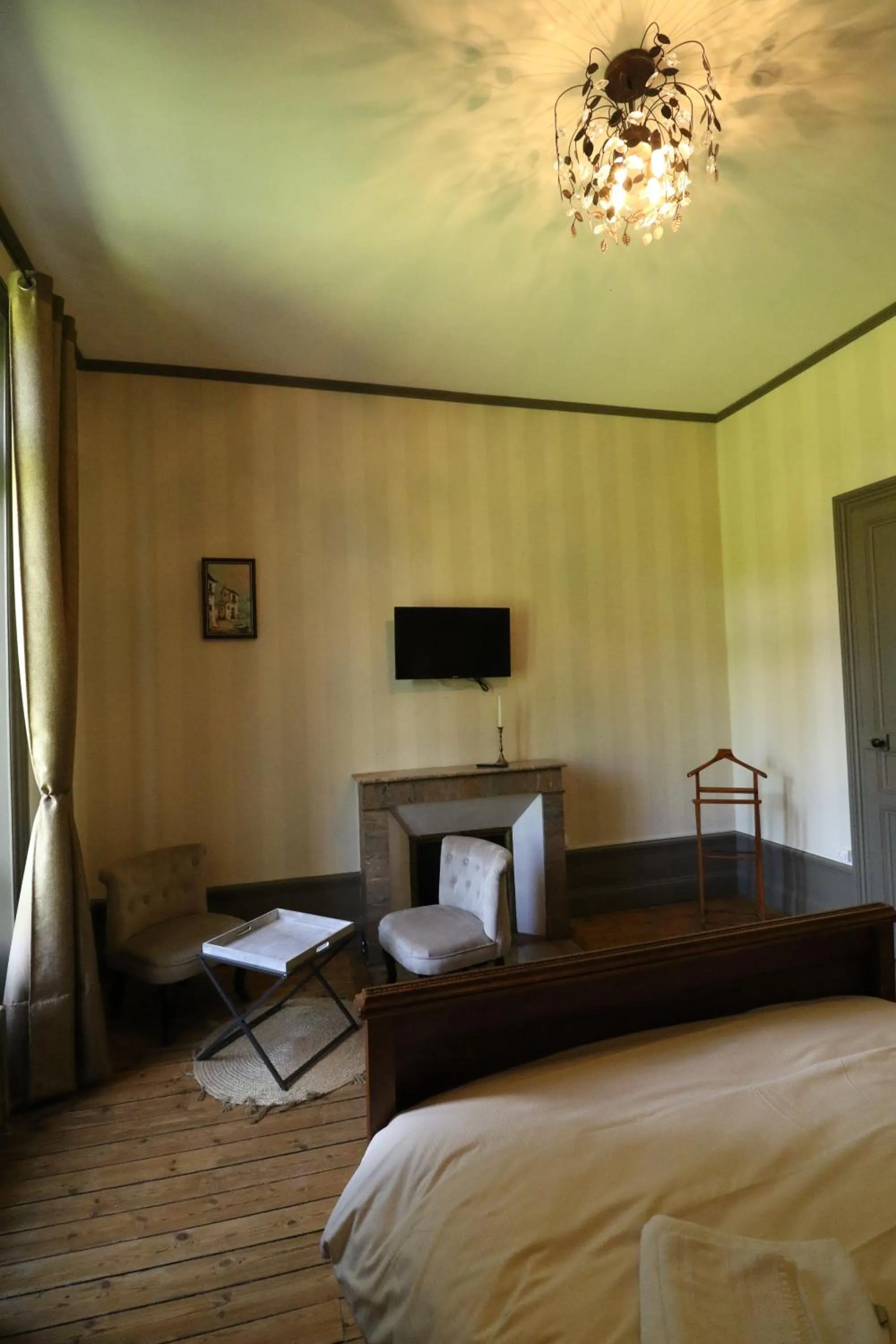 Bed in Domaine de Champ rose