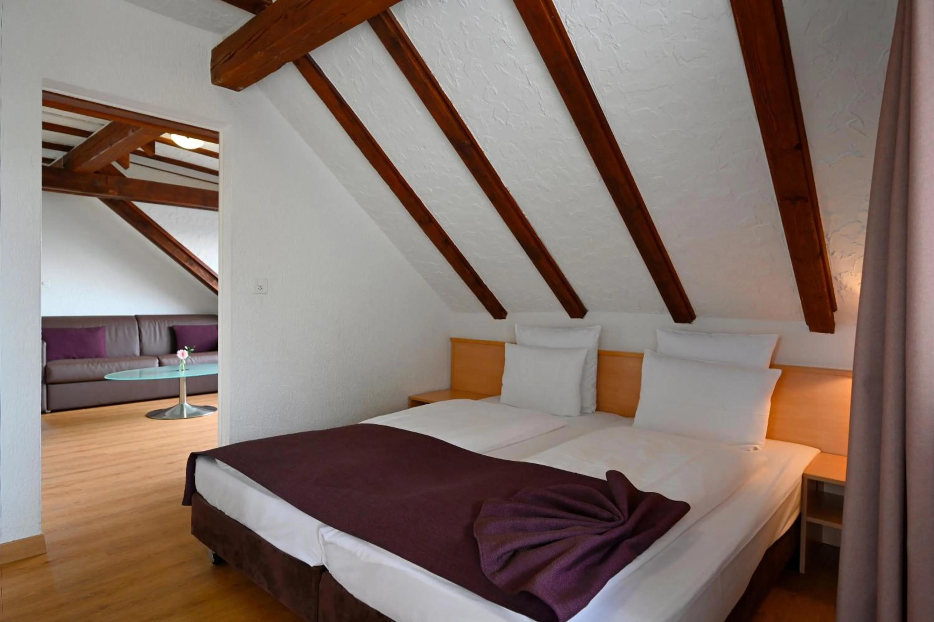 Photo of the whole room, Bed in Olympia Hotel Zurich