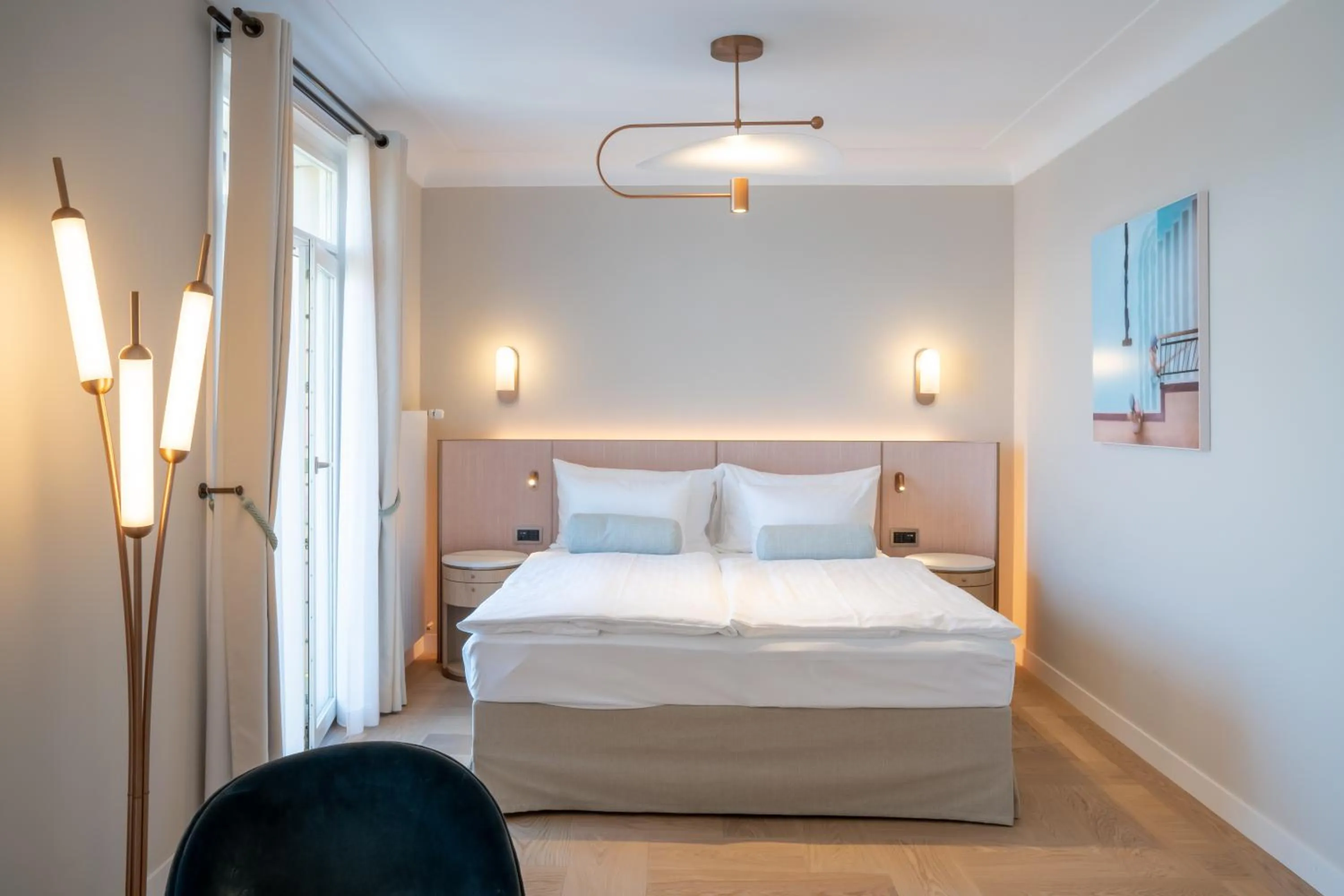 Bedroom in Art Deco Hotel Montana