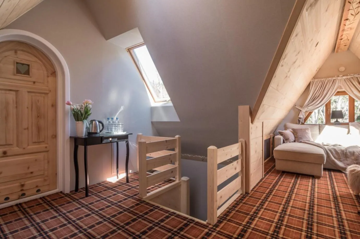 Photo of the whole room, Bed in Stella doro