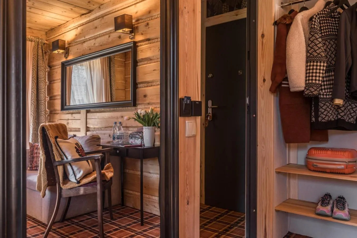 Photo of the whole room in Stella doro