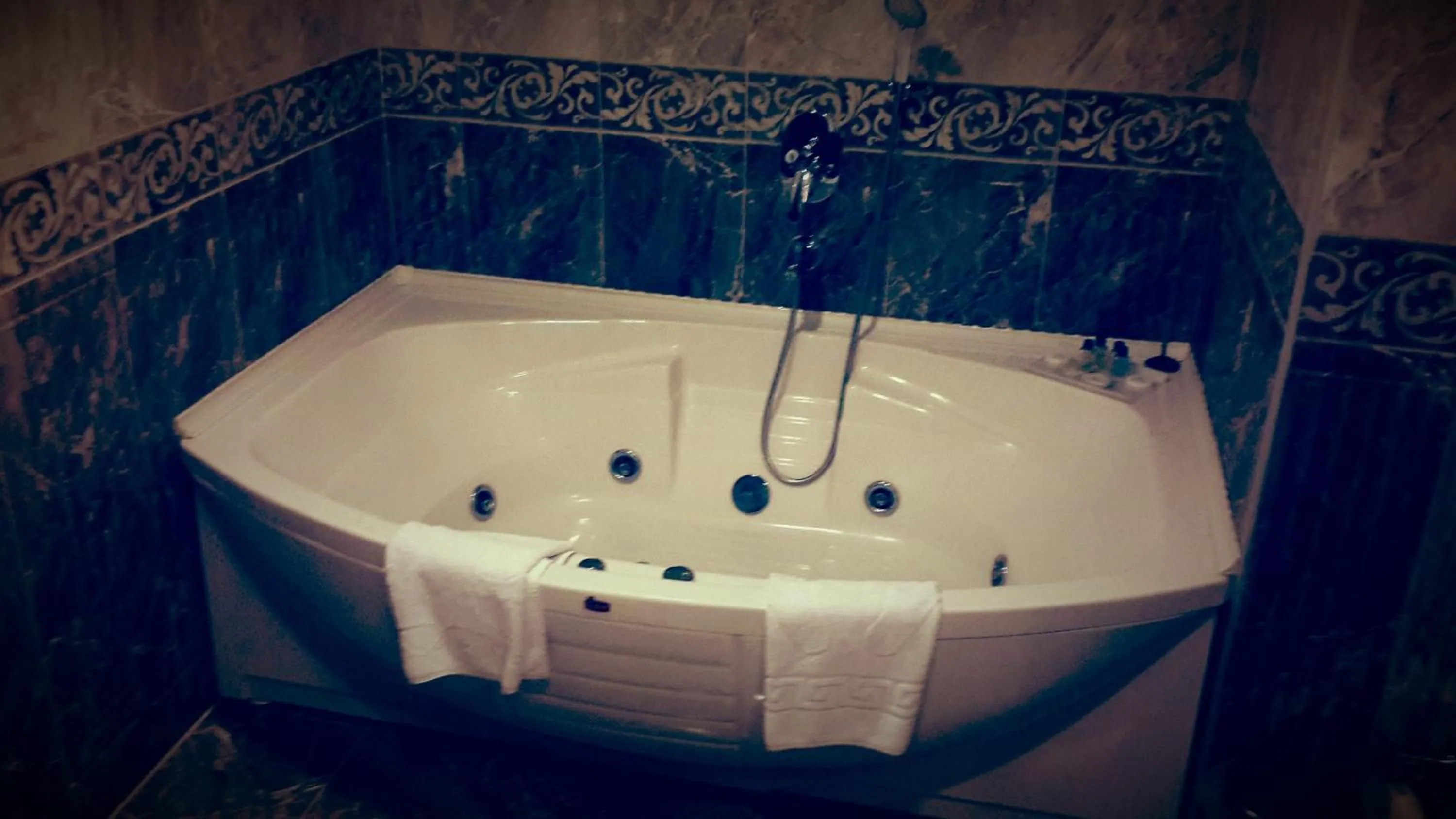 Shower in Kumburgaz Blue World Hotel