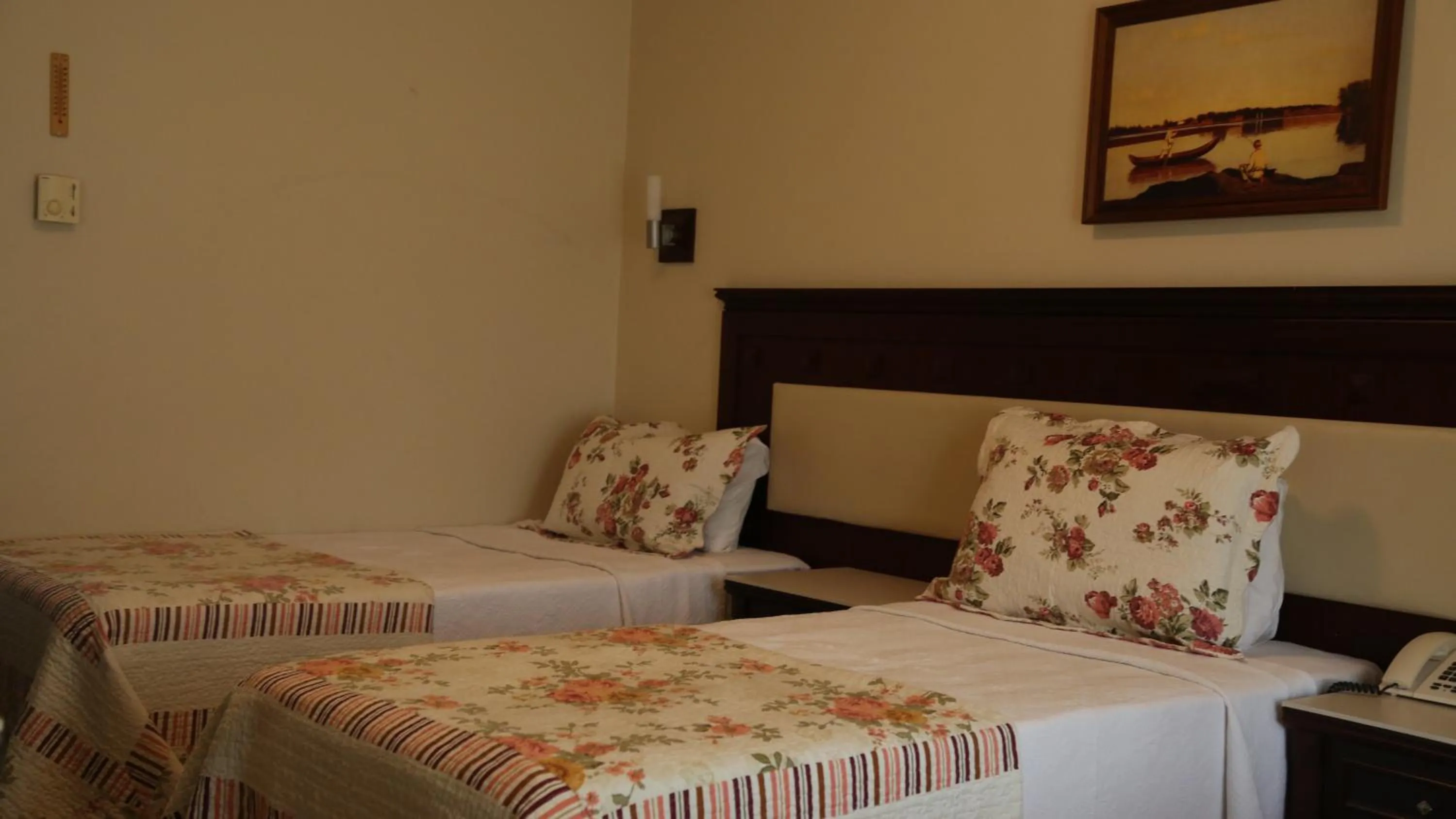 Bed in Kumburgaz Blue World Hotel