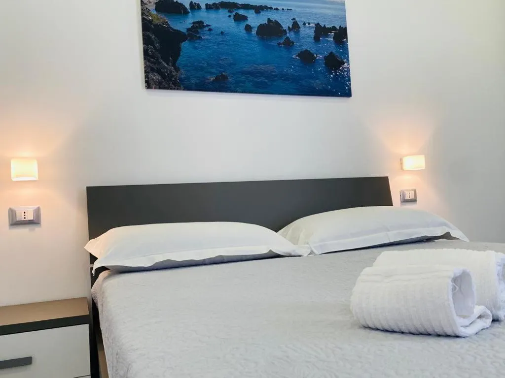 Bed in InCentroScalea B&B