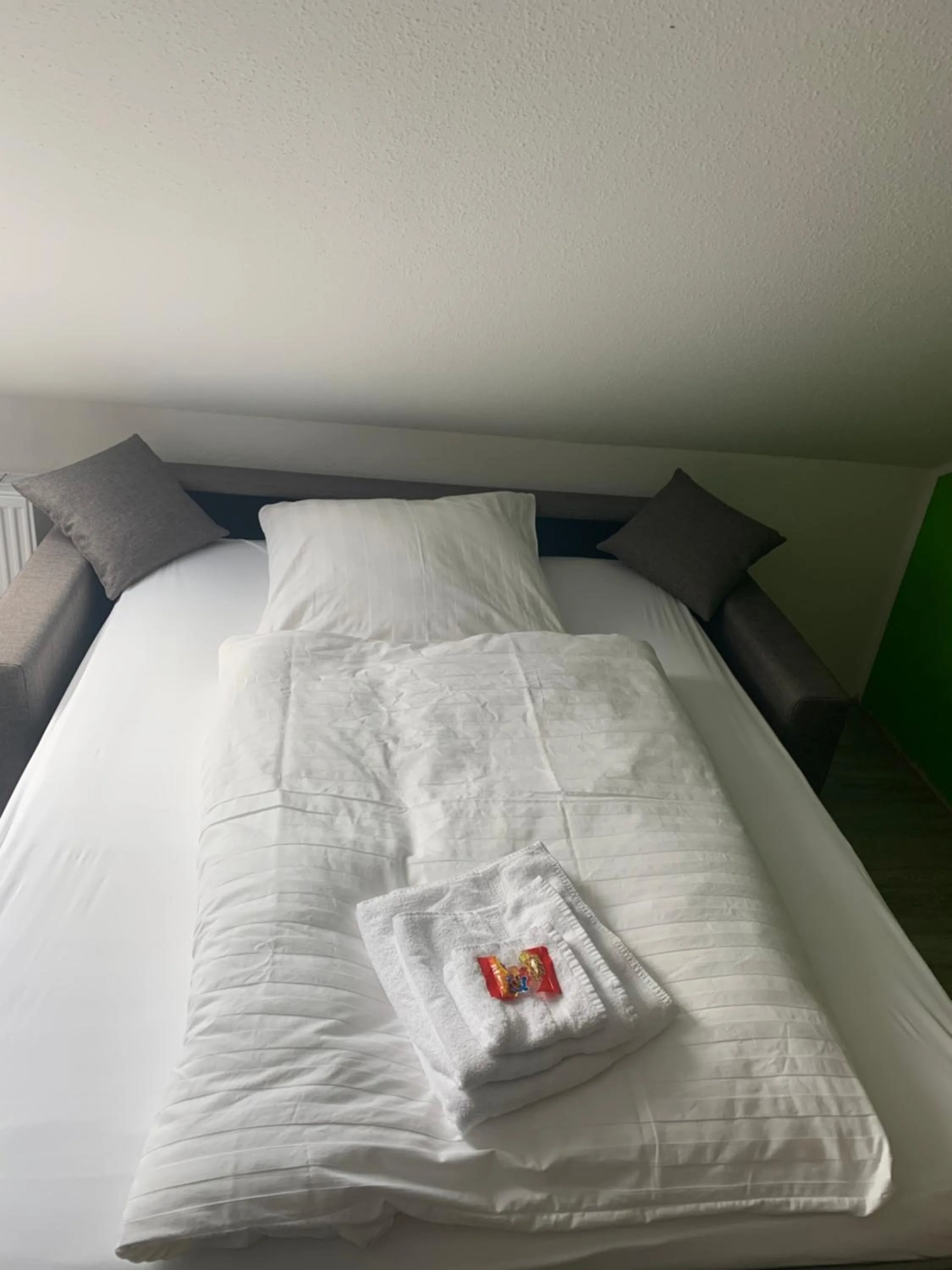 Bed in Hotel Unter den Linden
