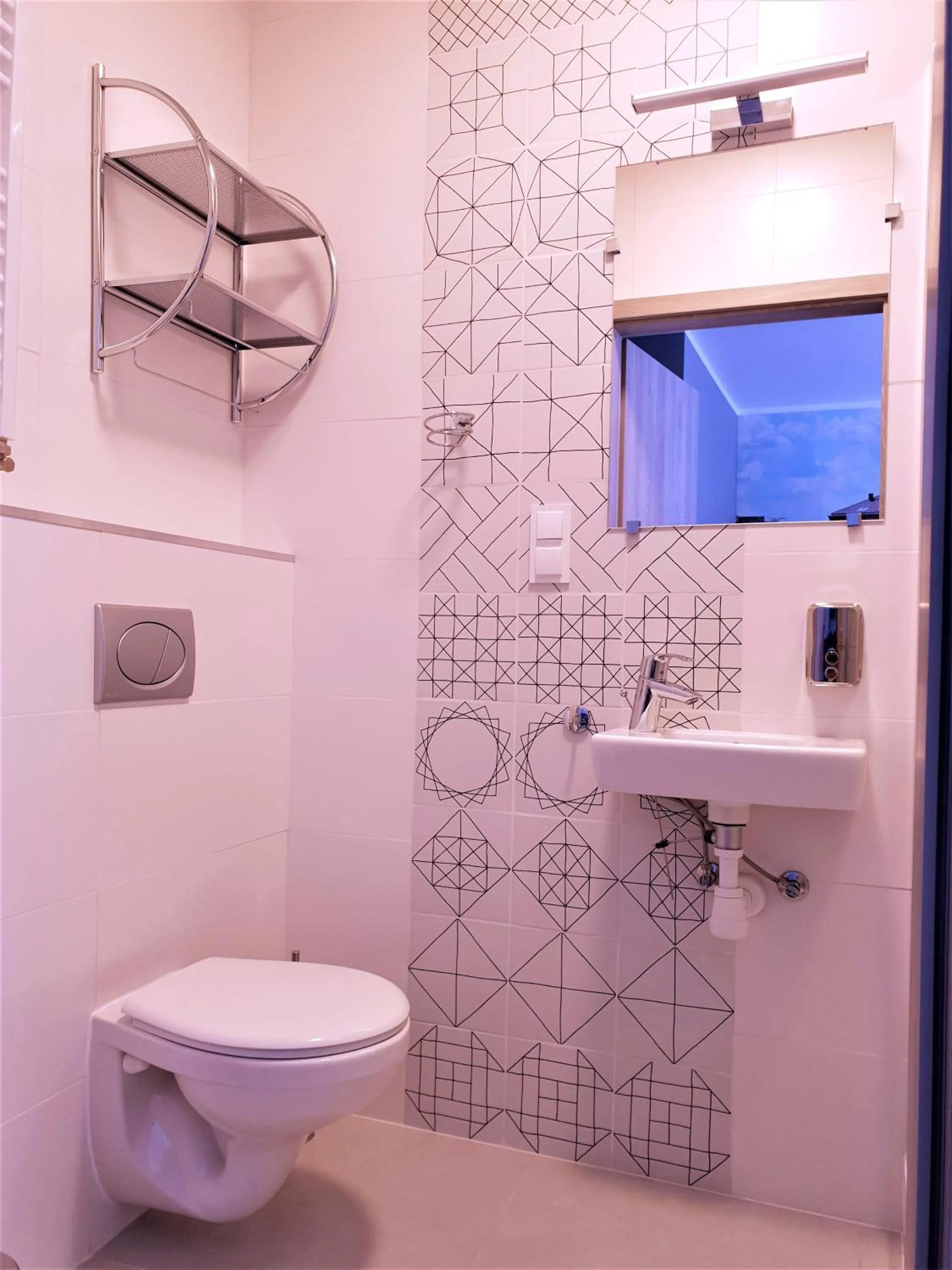 Shower in Hostel Annamarie