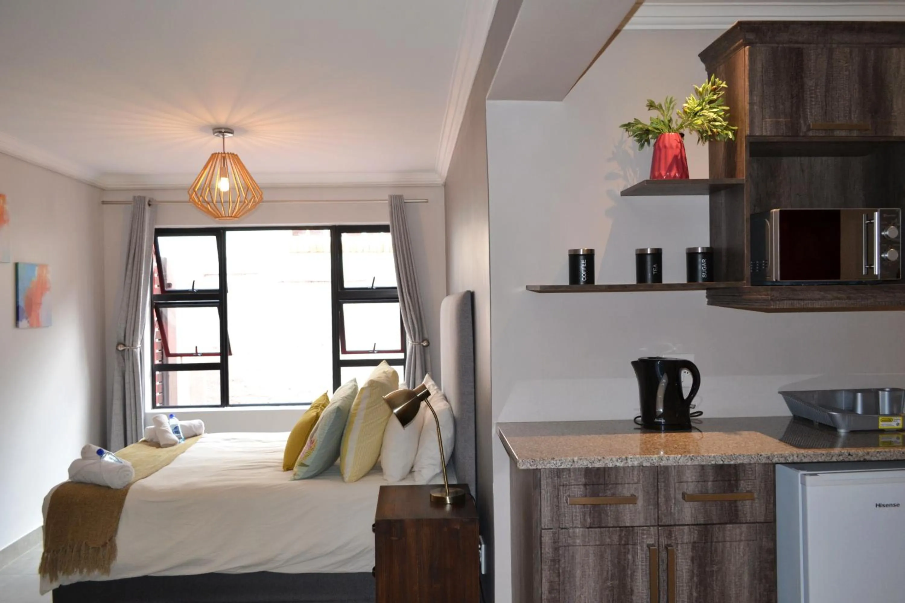 Bedroom, Bed in Sleep@84