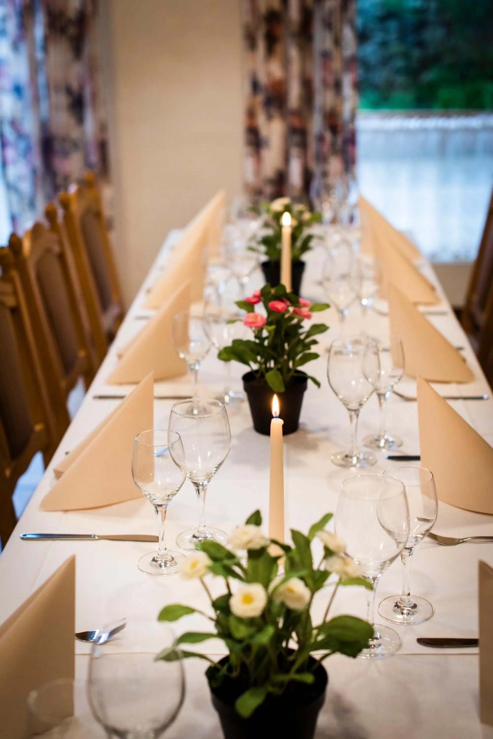 Restaurant/places to eat in Hotel Brienzerburli