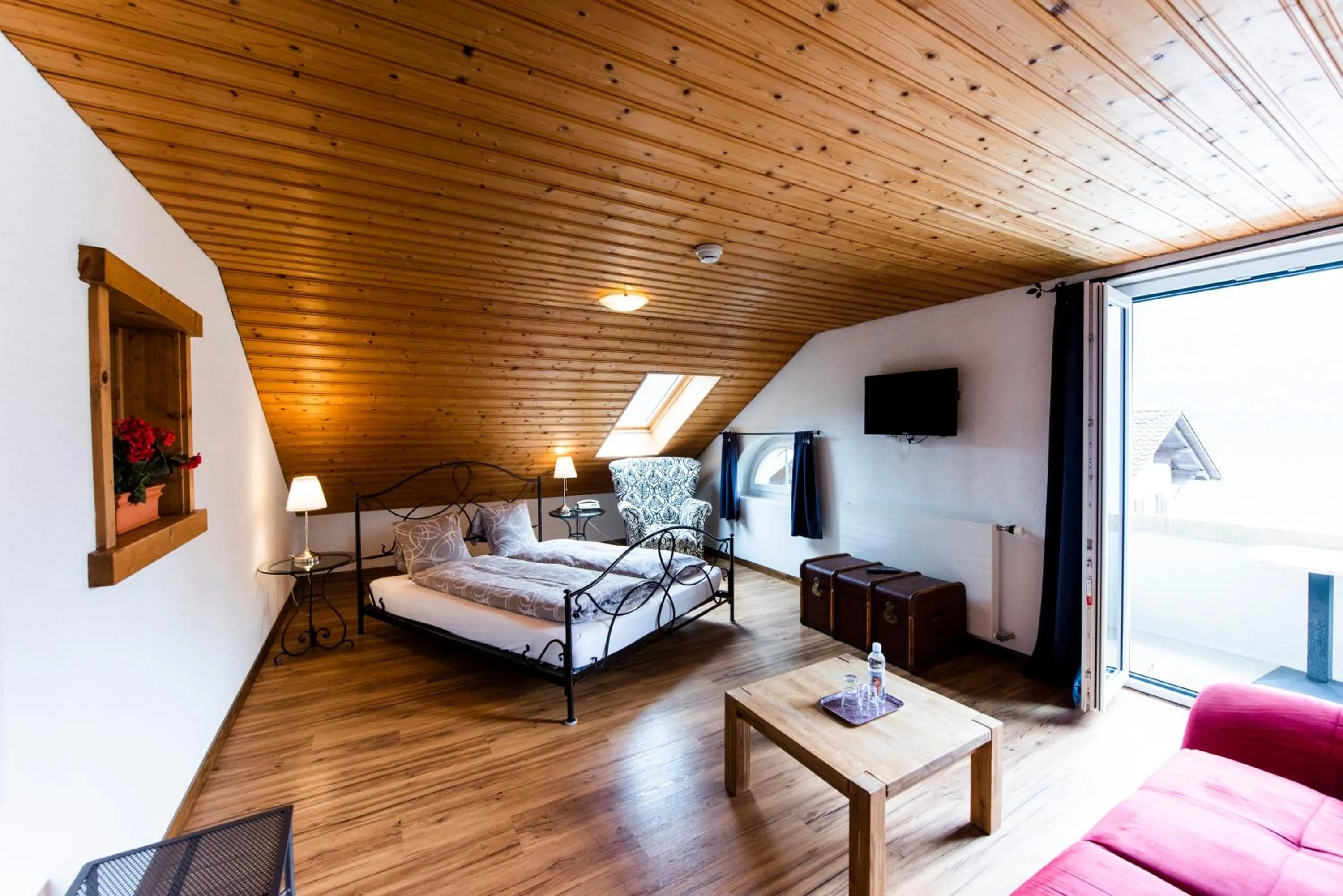 Bed in Hotel Brienzerburli