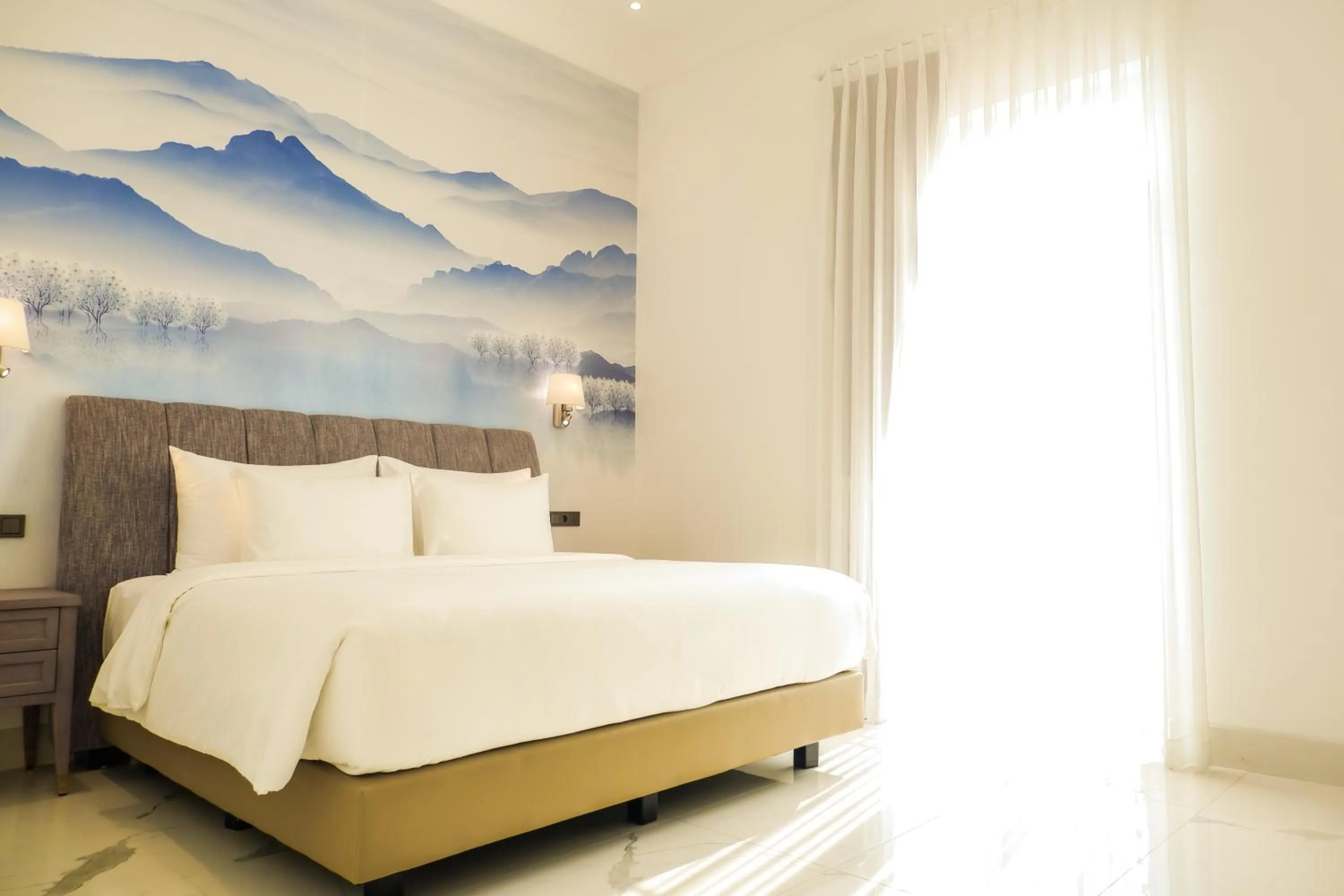 Bed in The Grand Mansion Menteng