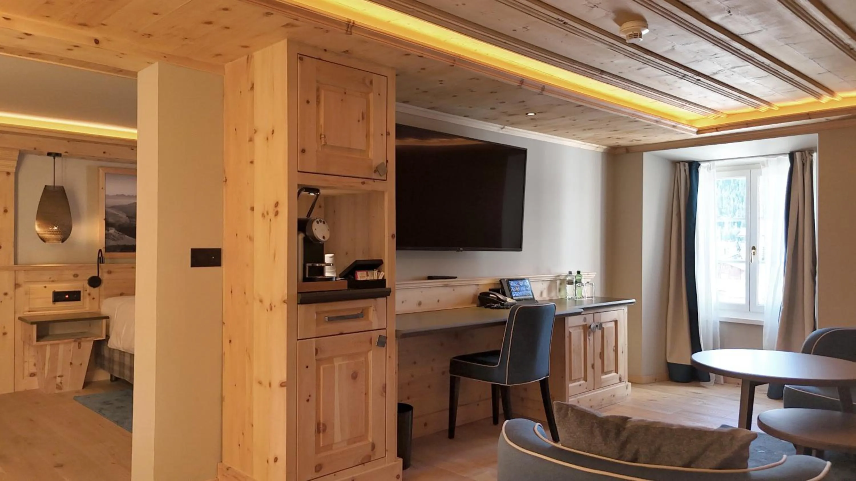 Photo of the whole room in Hotel Seehof Davos