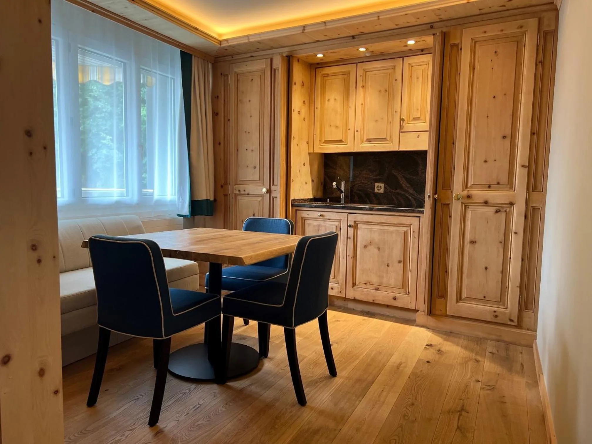 Kitchen or kitchenette in Hotel Seehof Davos