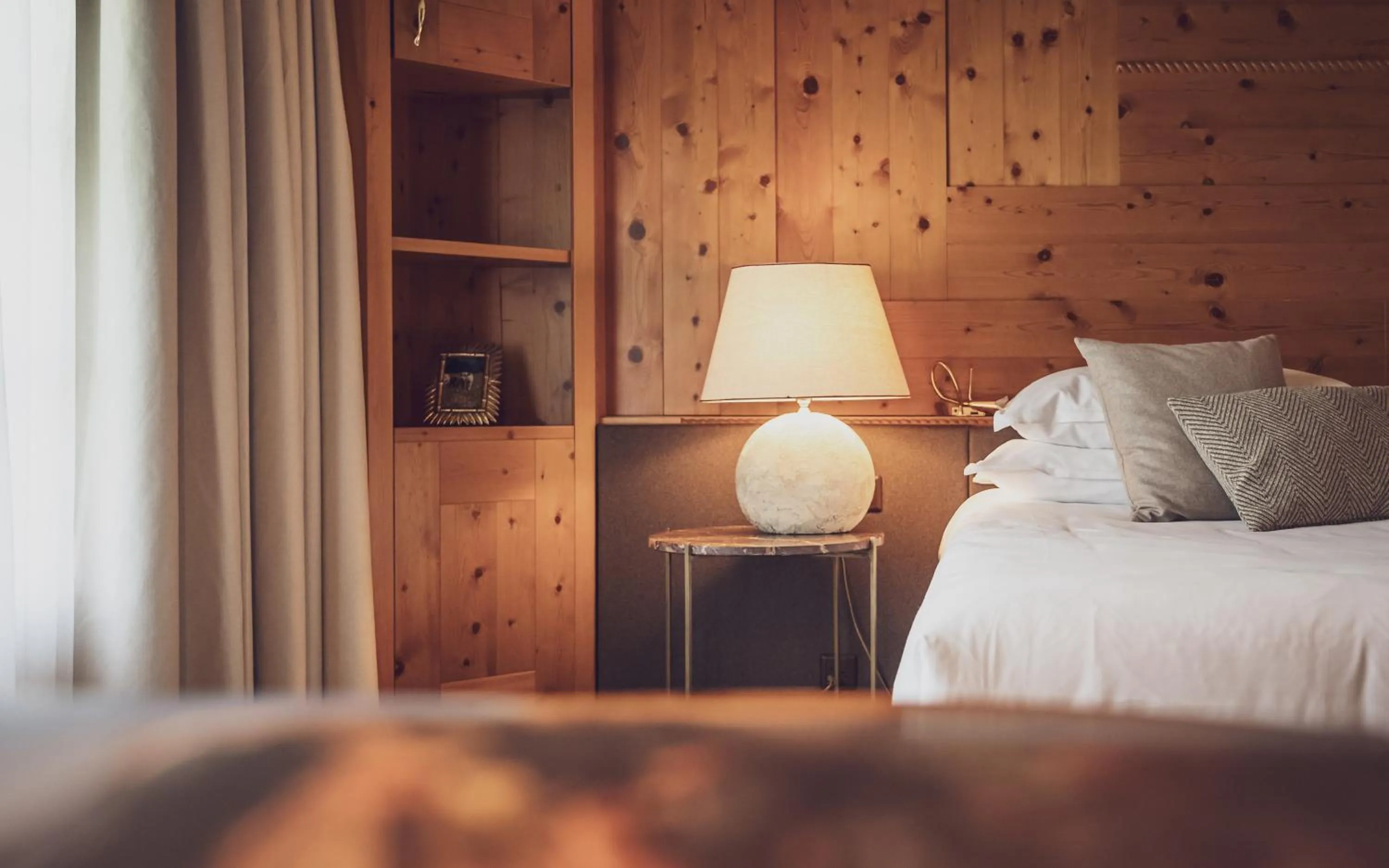 Bed in Hotel Waldhuus