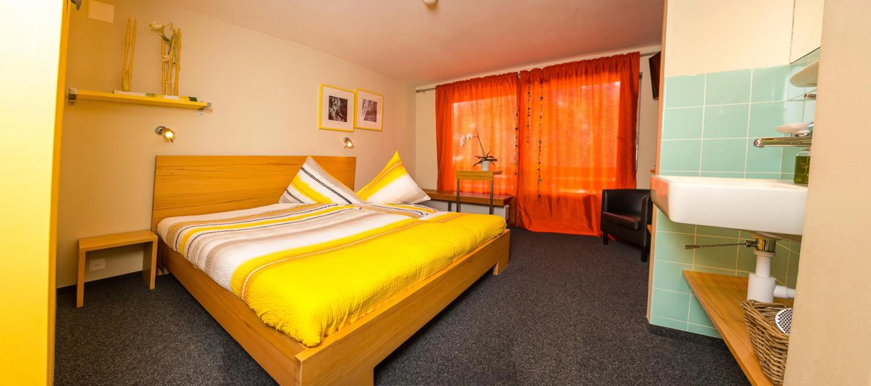 Photo of the whole room in Hotel Lauberhorn - Home for Outdoor Activities