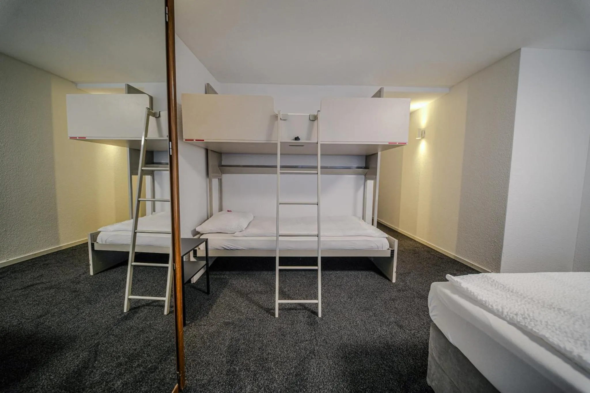 Bedroom, Bed in Hotel Baslertor