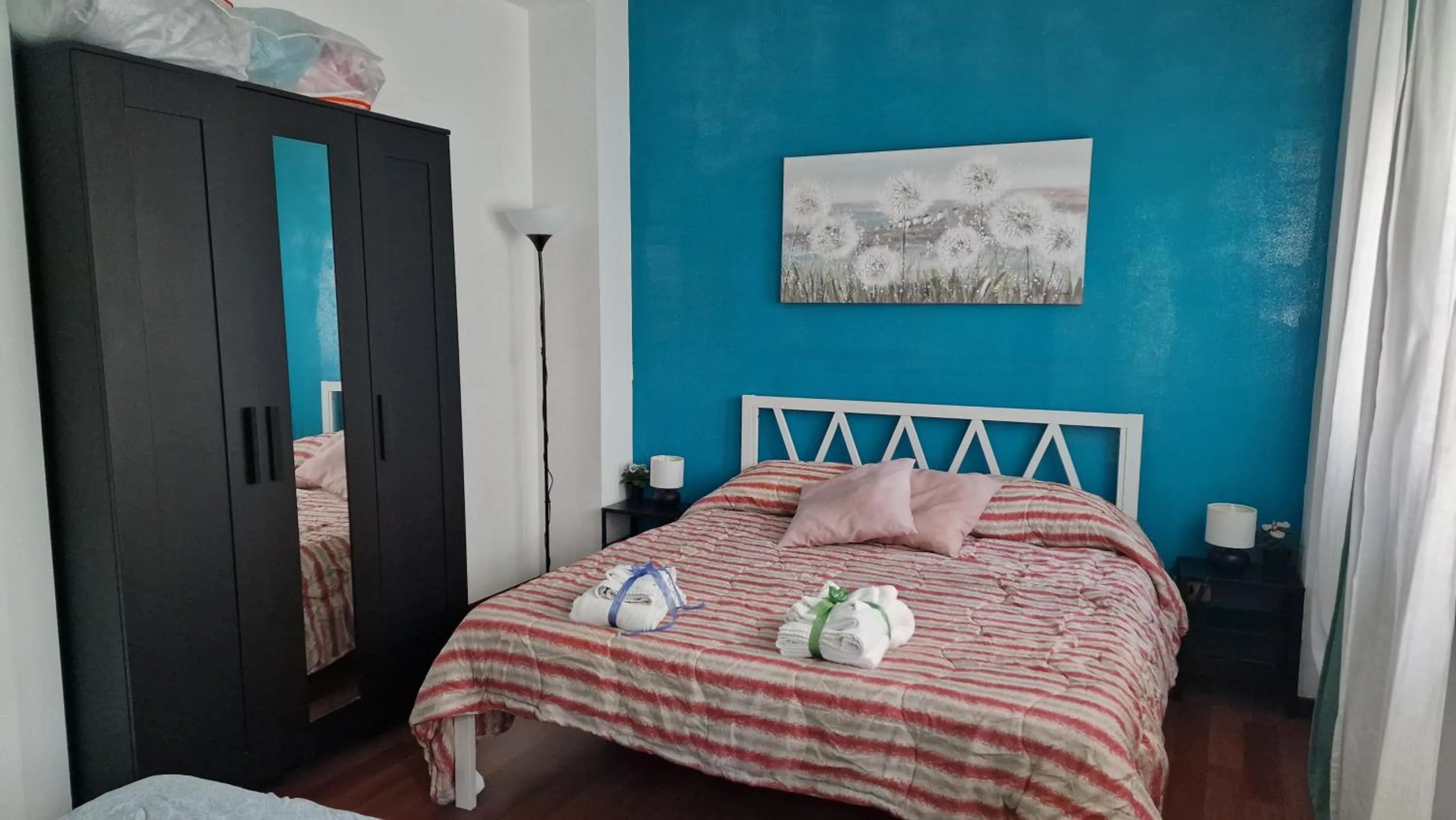 Bed in Saint Peter Vatican City Large Apartment Barbara casa vacanza
