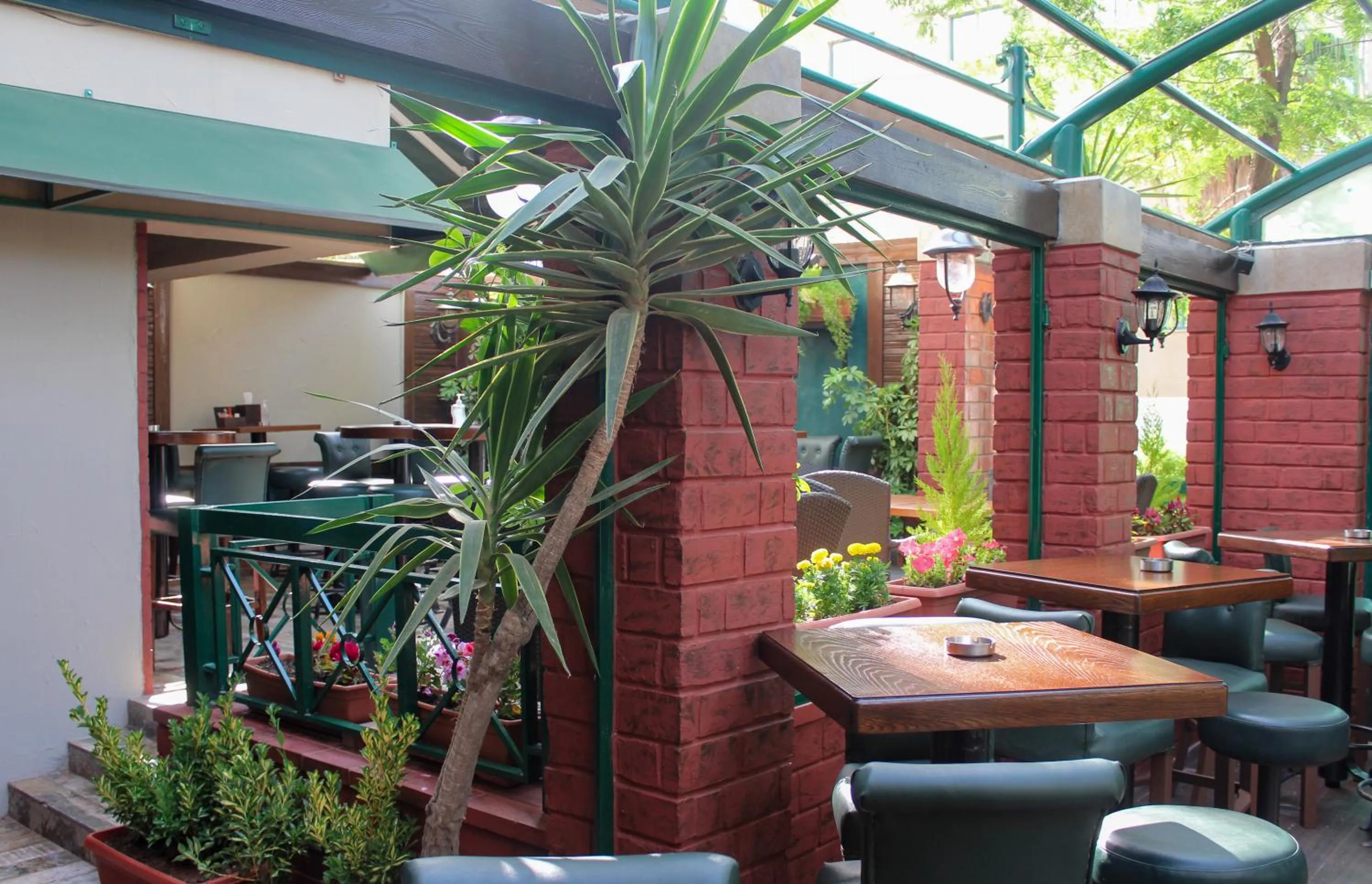 Restaurant/places to eat in Post Boutique Hotel Amman